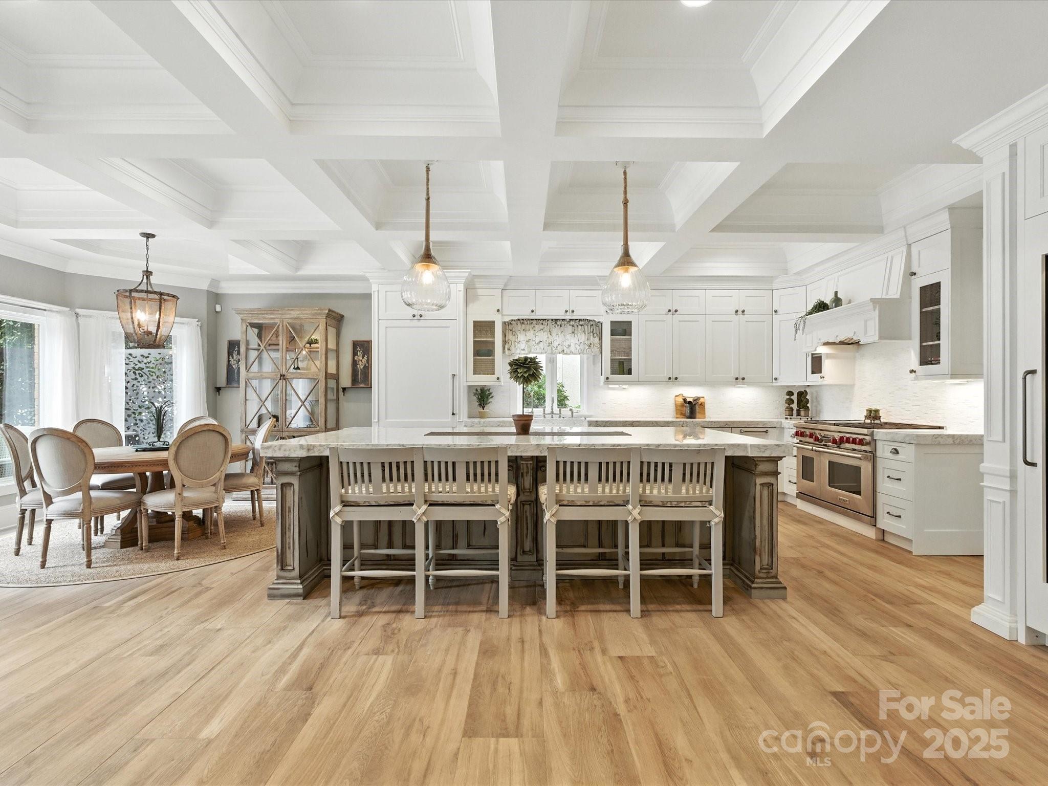 The Peninsula - Residential