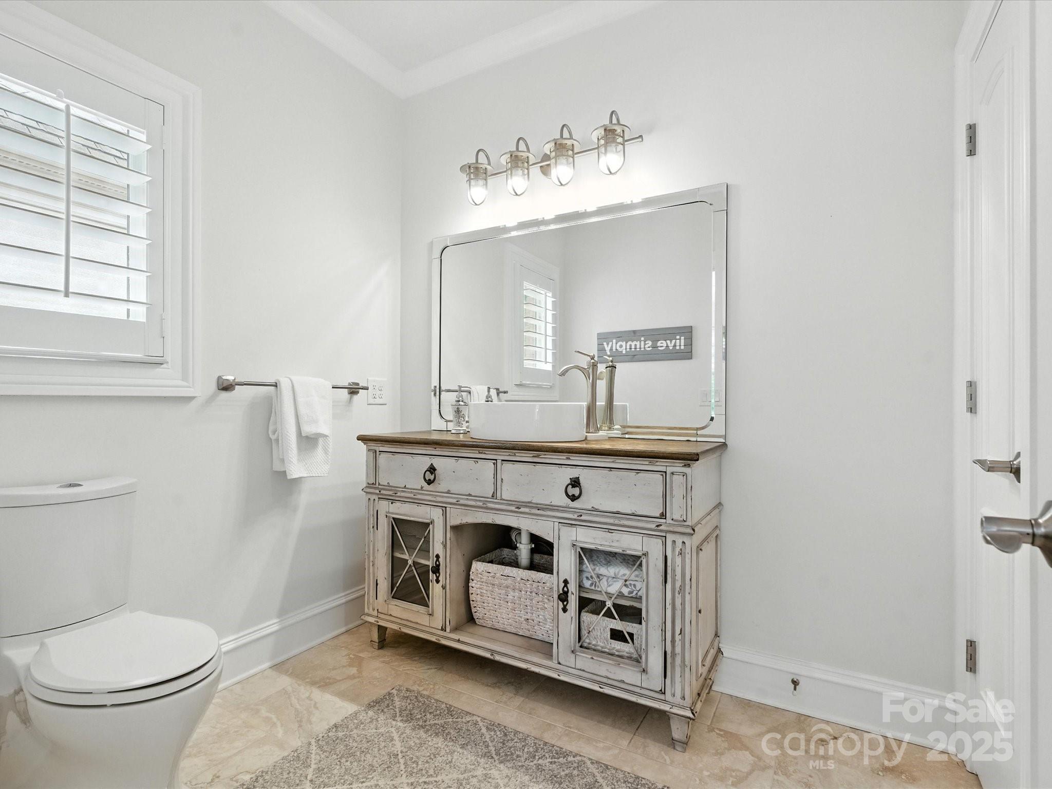 The Peninsula - Residential