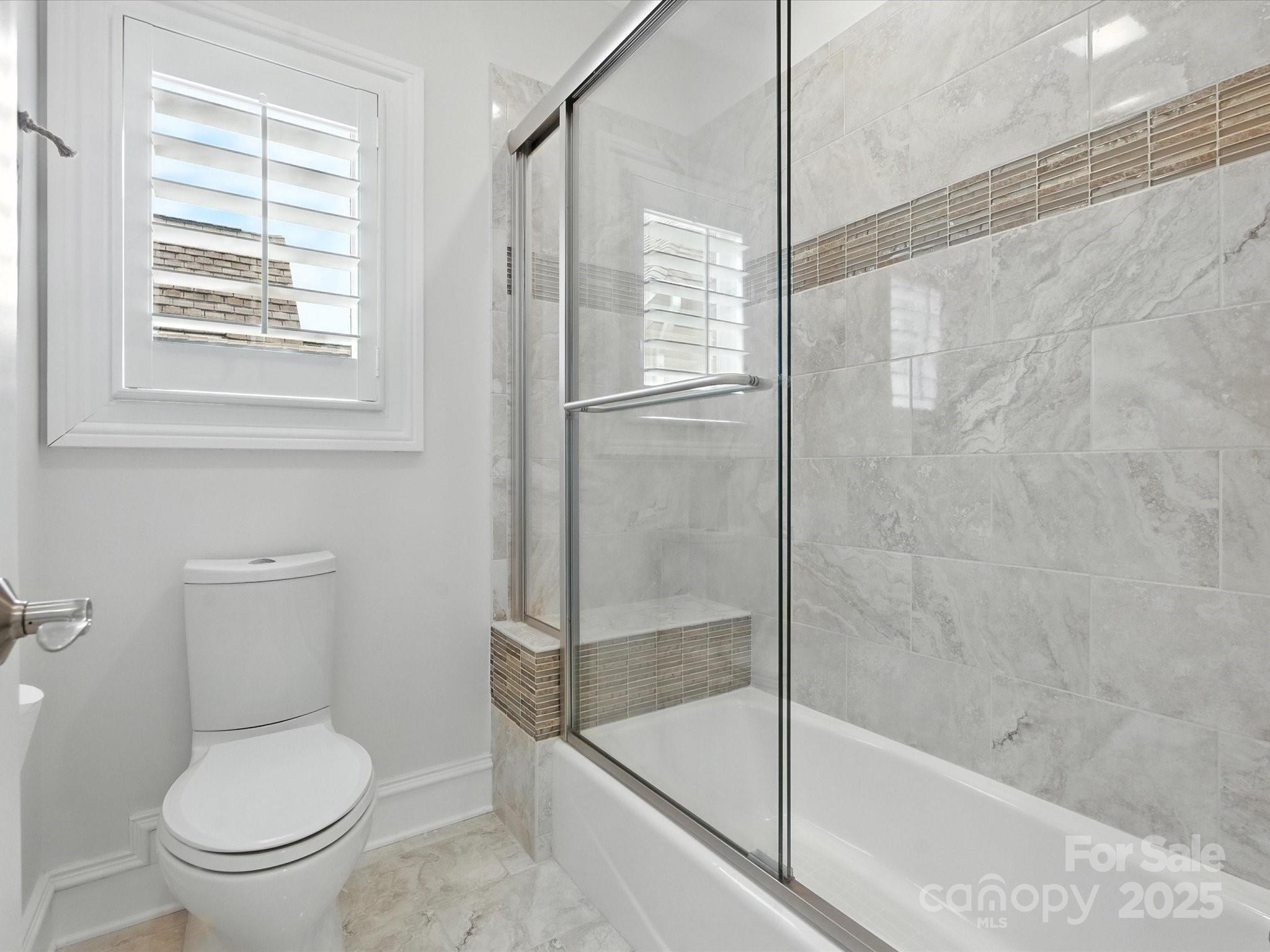 The Peninsula - Residential