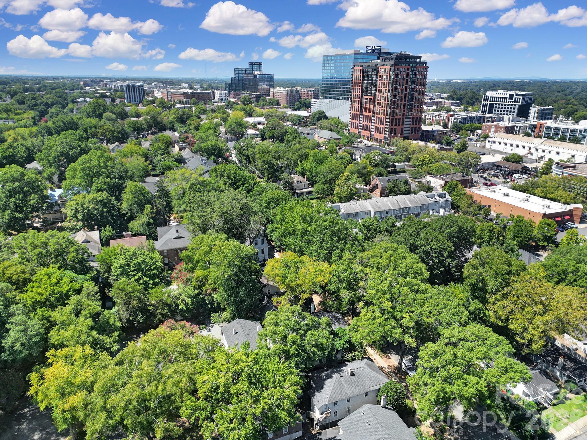 Rensselaer Place - Residential
