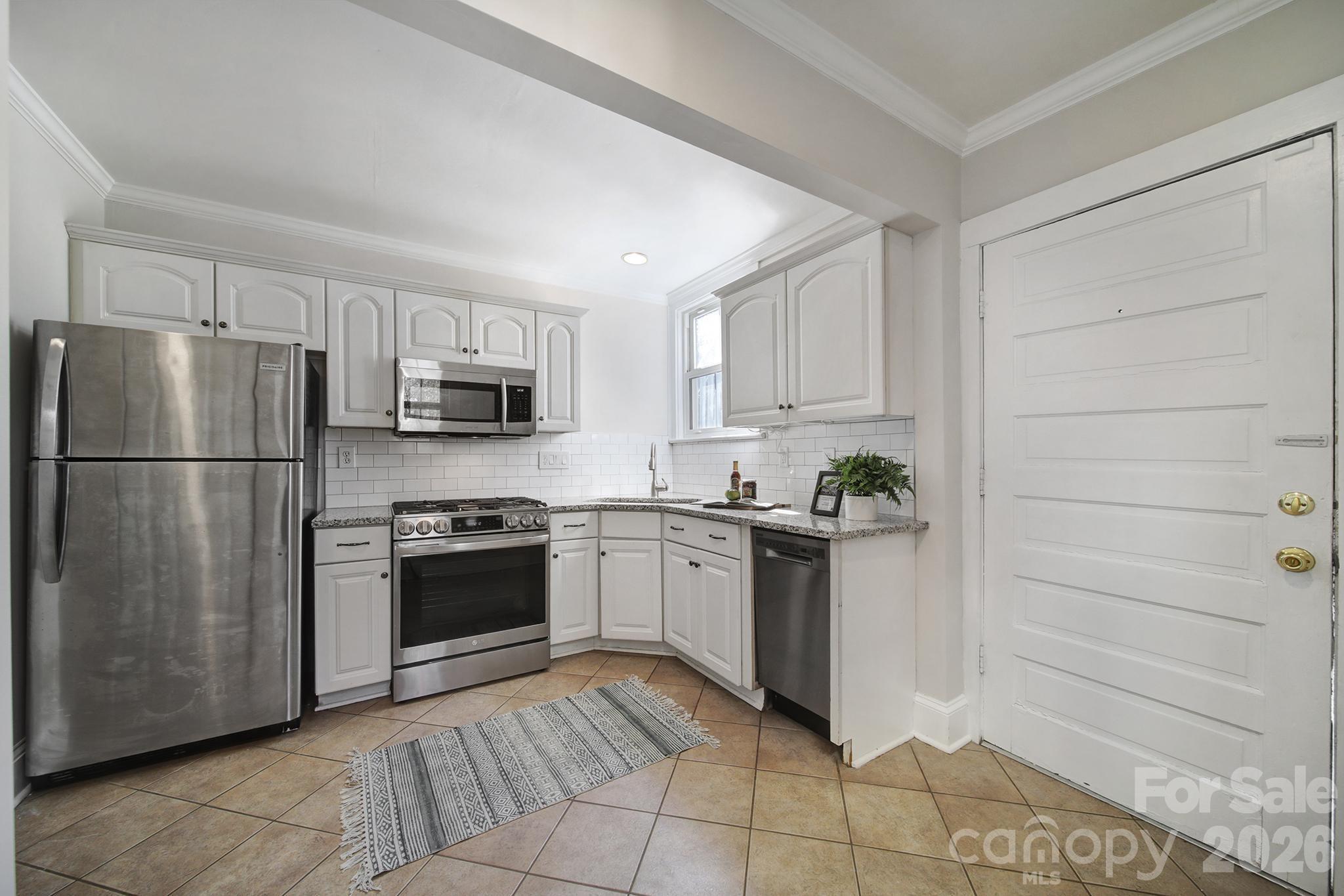 Rensselaer Place - Residential