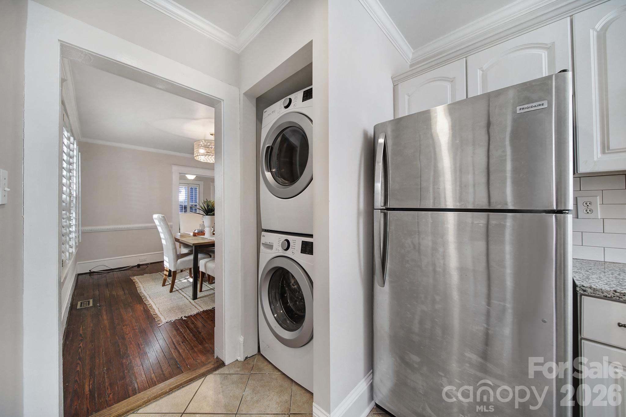 Rensselaer Place - Residential