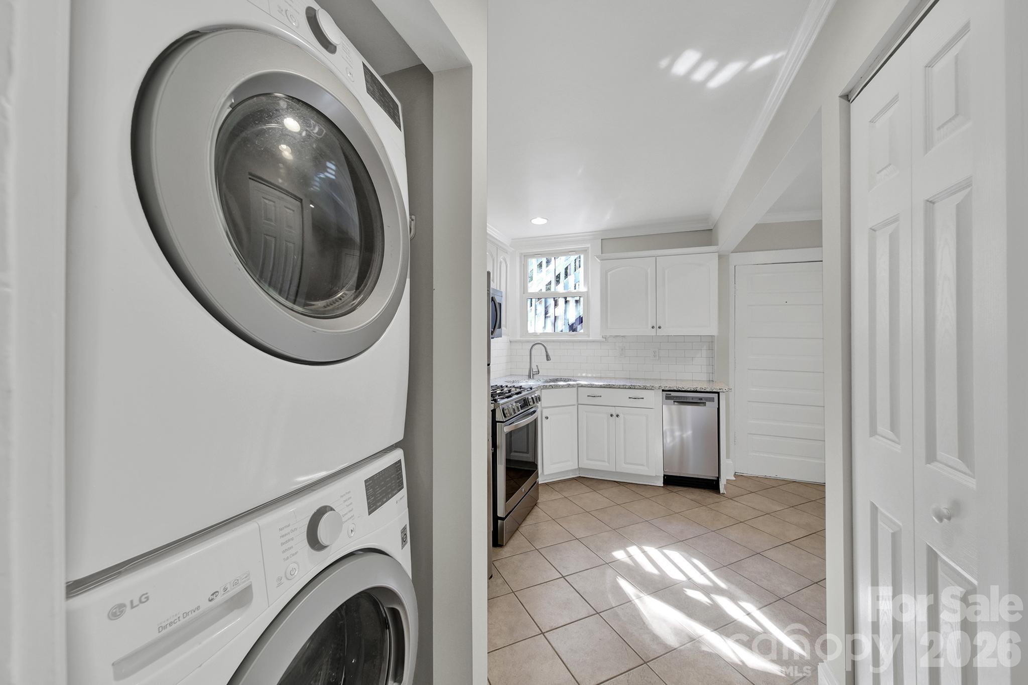 Rensselaer Place - Residential