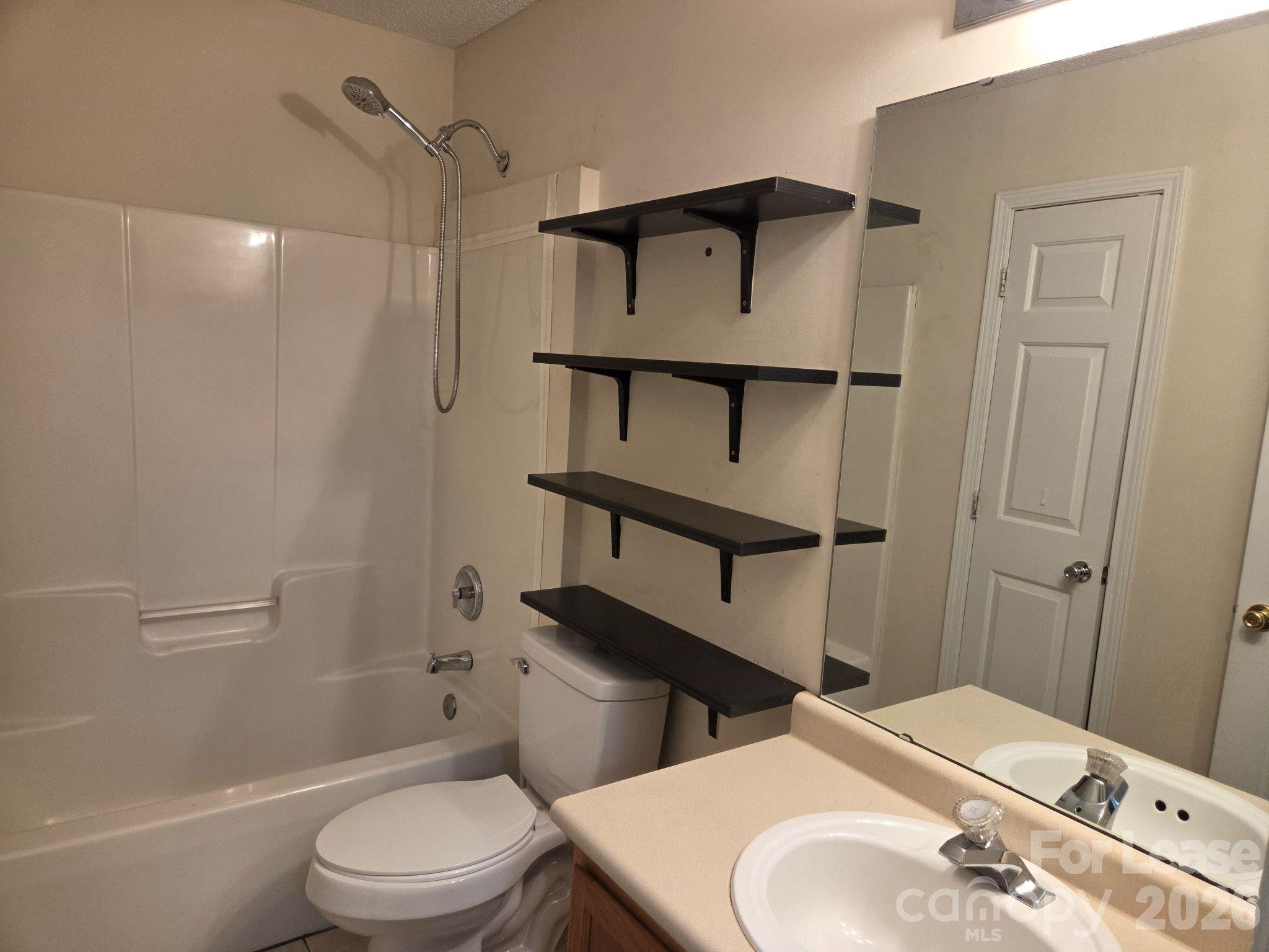 Cedarcroft - Residential Lease