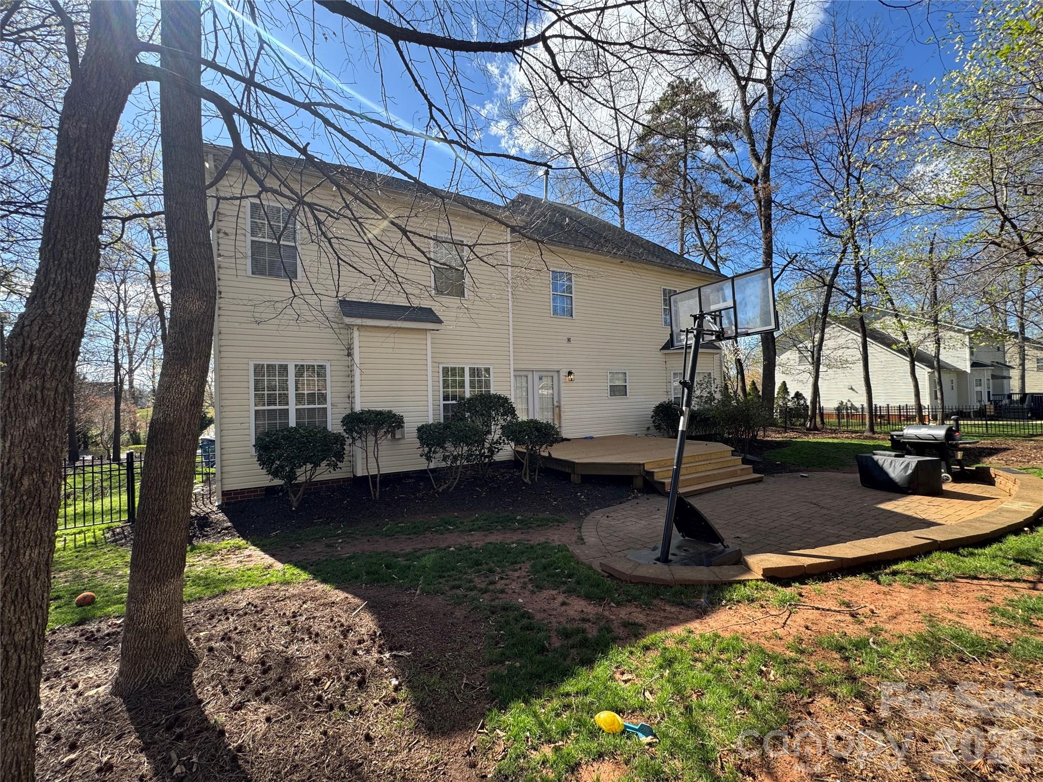 6301 Crown Hill Drive