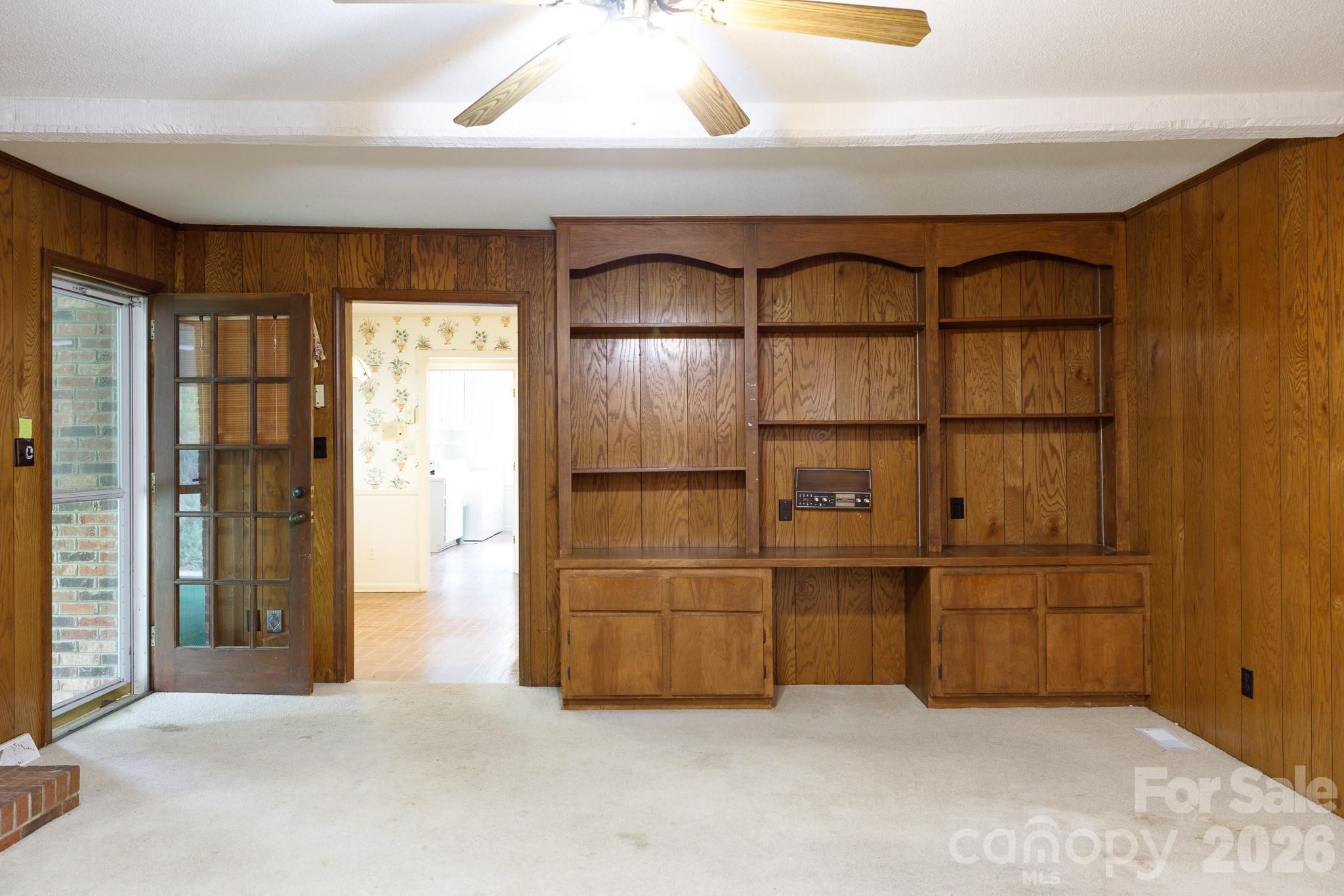 3308 India Hook Road