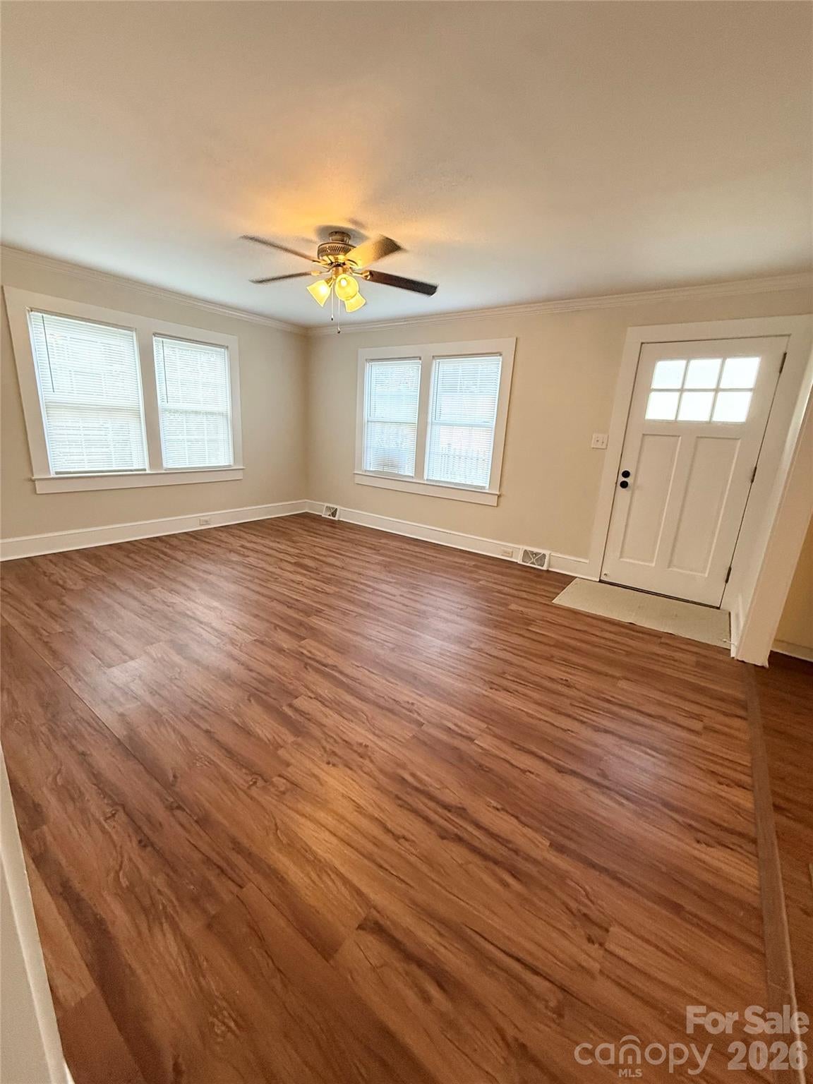 416 Edgewood Drive SW