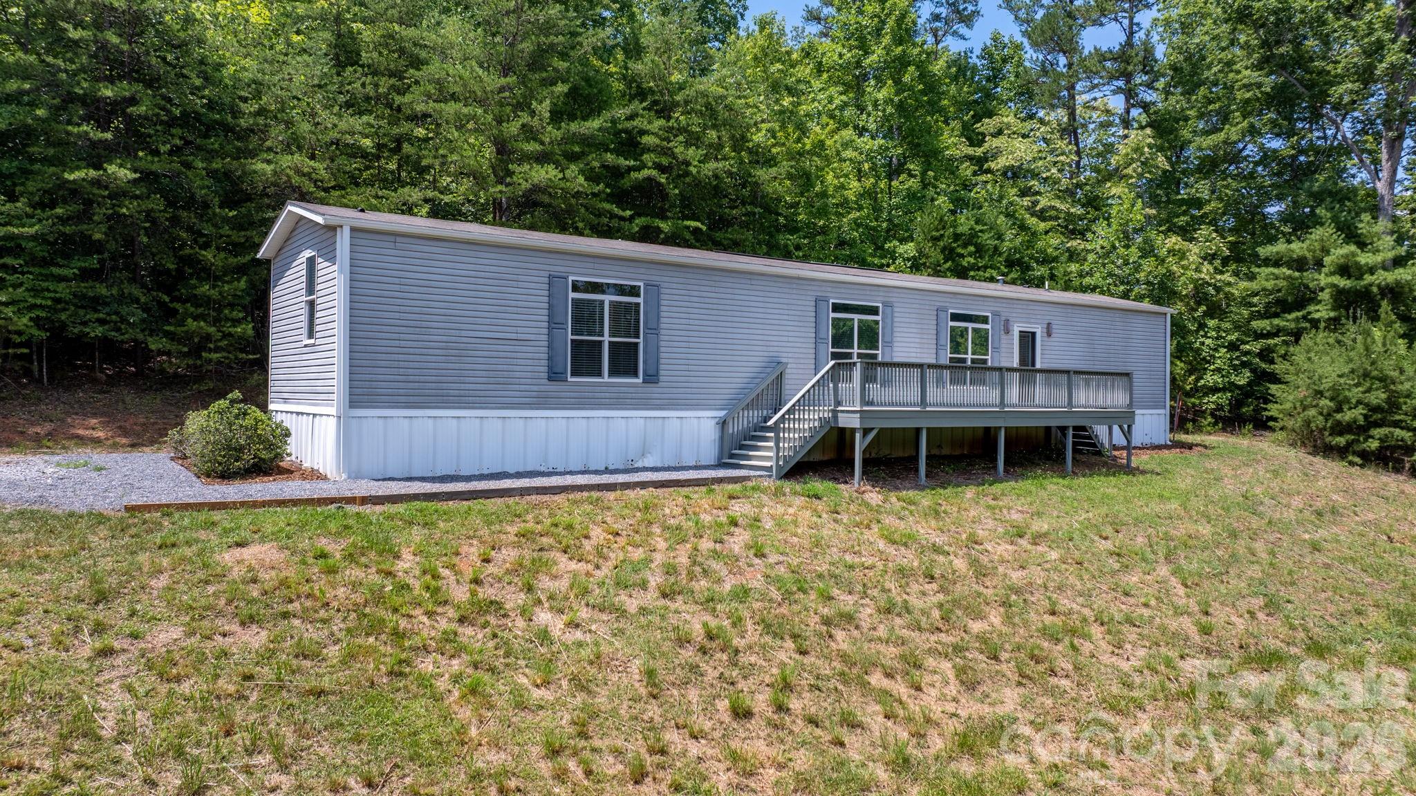2876 Burma Road E