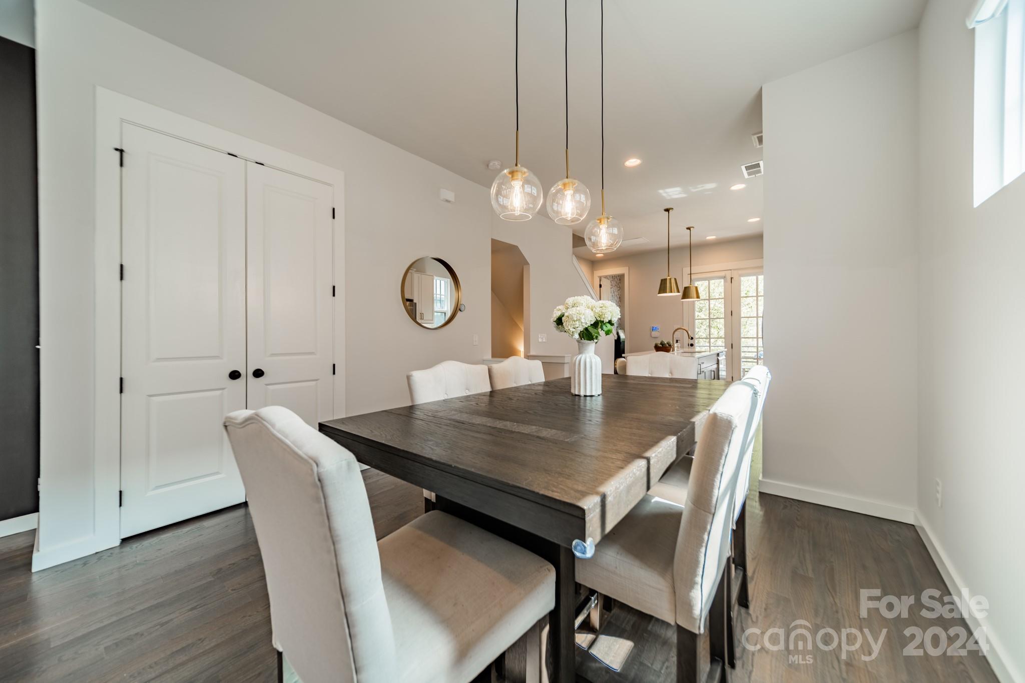 The Arts District - Residential