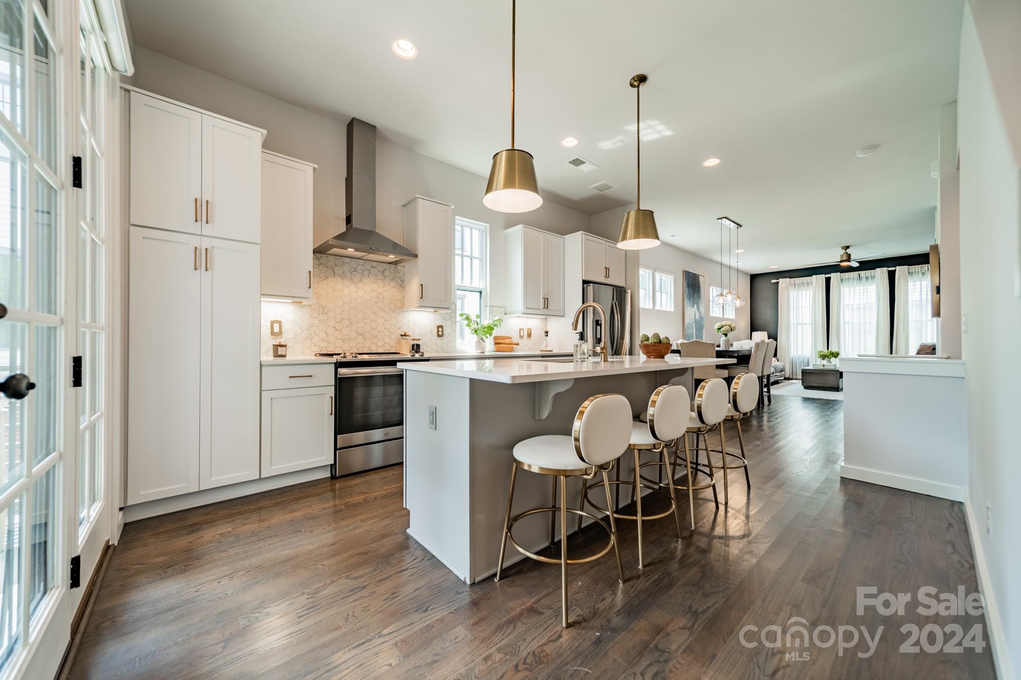 The Arts District - Residential