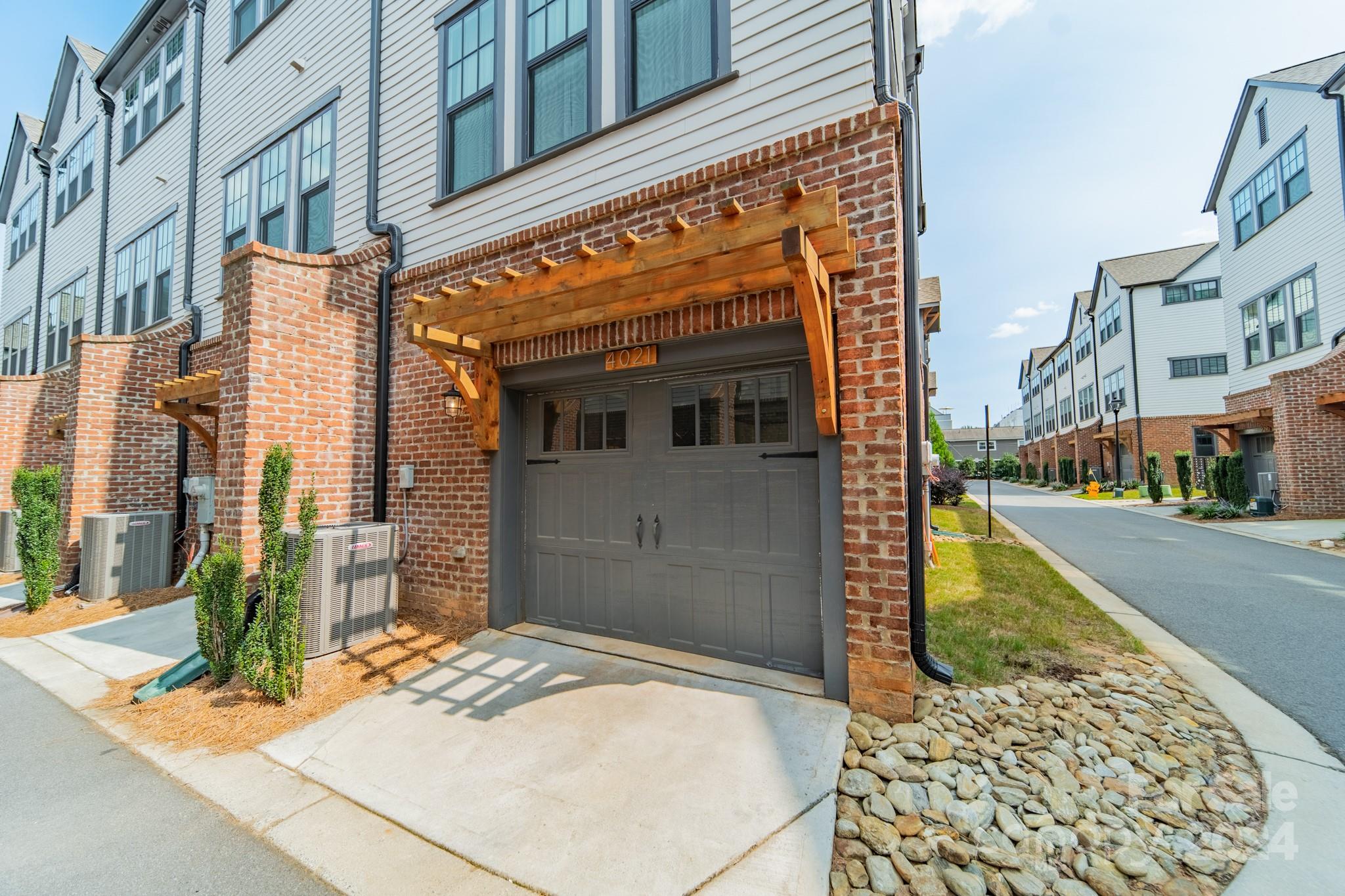 The Arts District - Residential