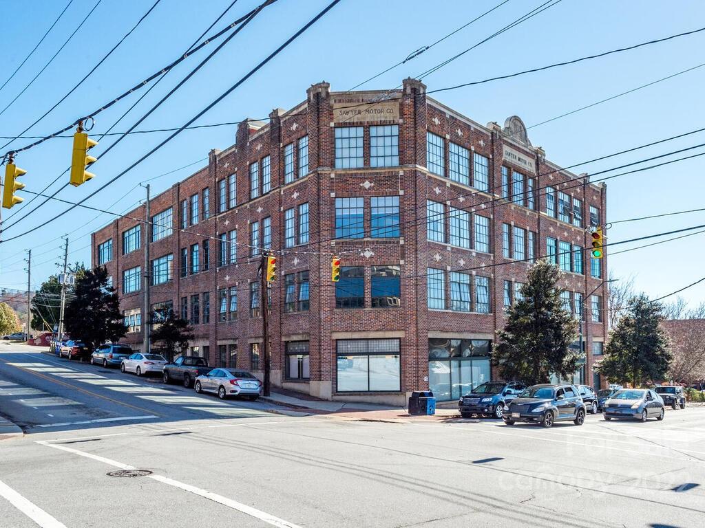 Sawyer Motor Building - Residential