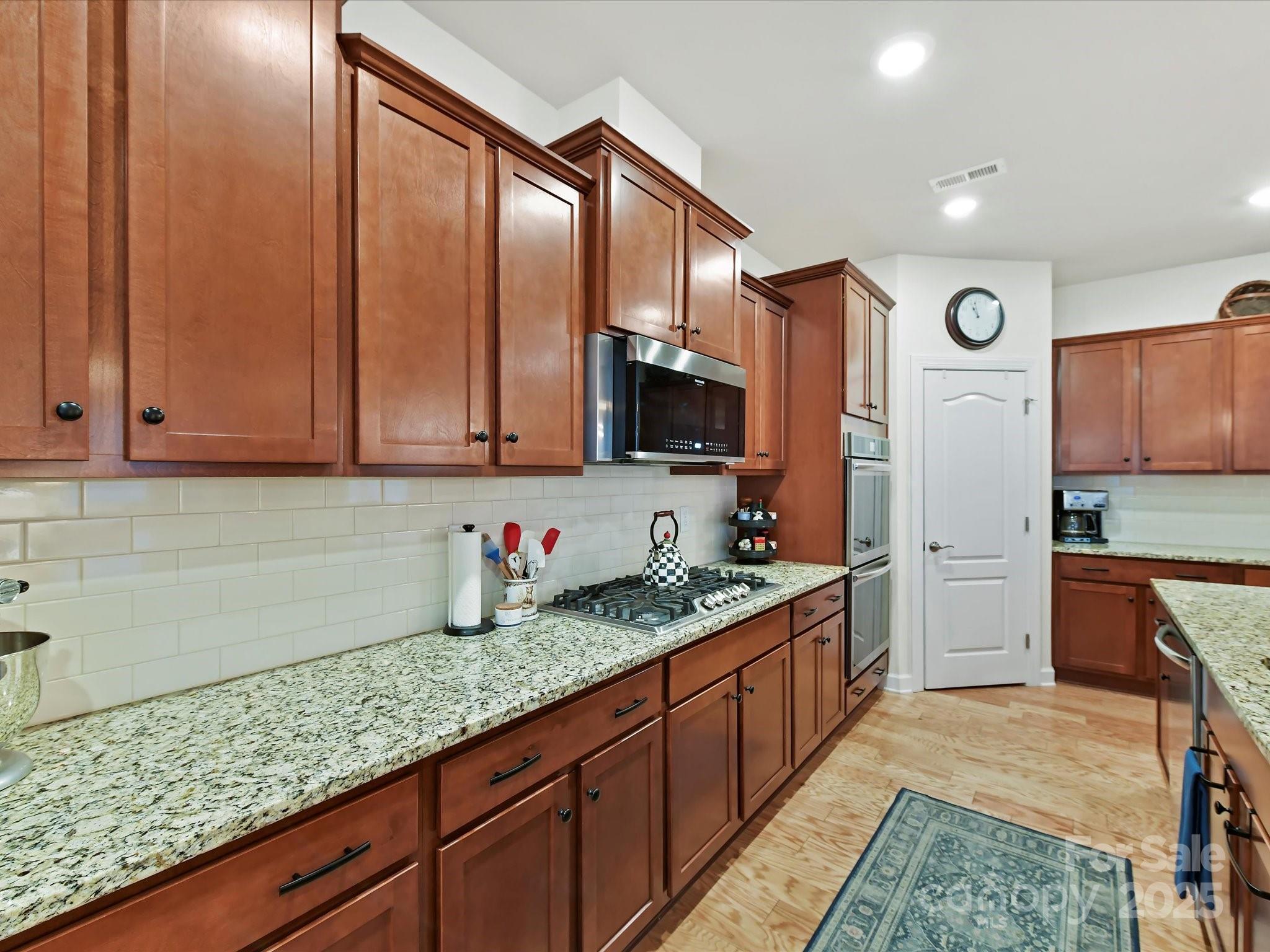 Tree Tops - Residential