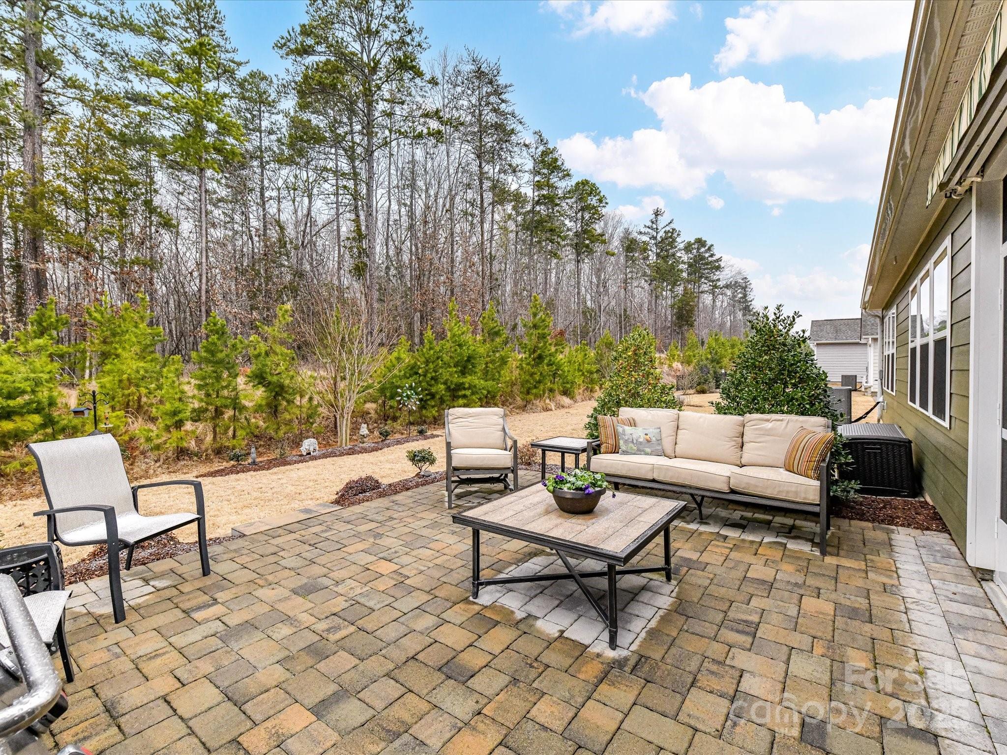 Tree Tops - Residential