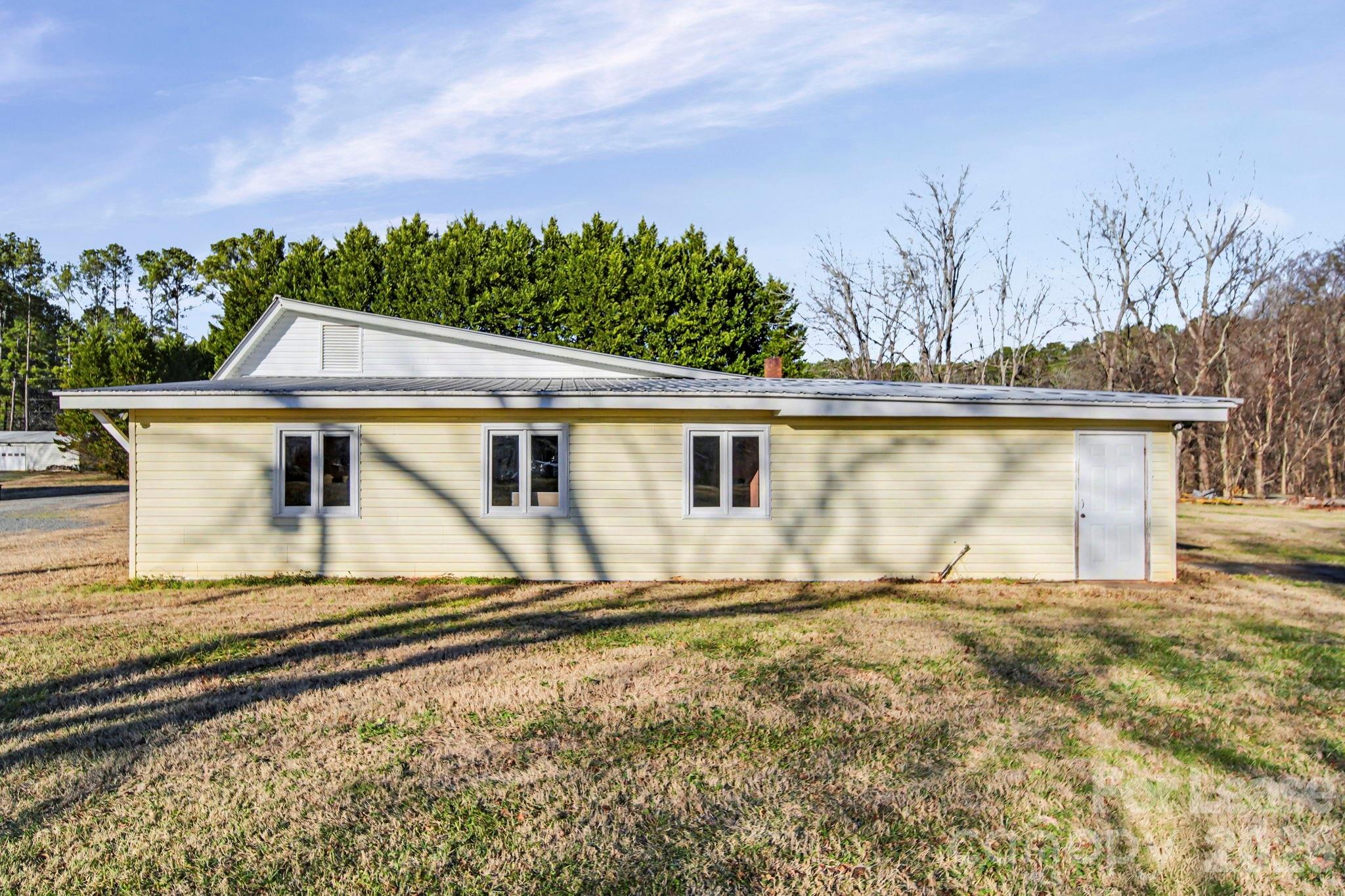 2065 Lower Palmer Road