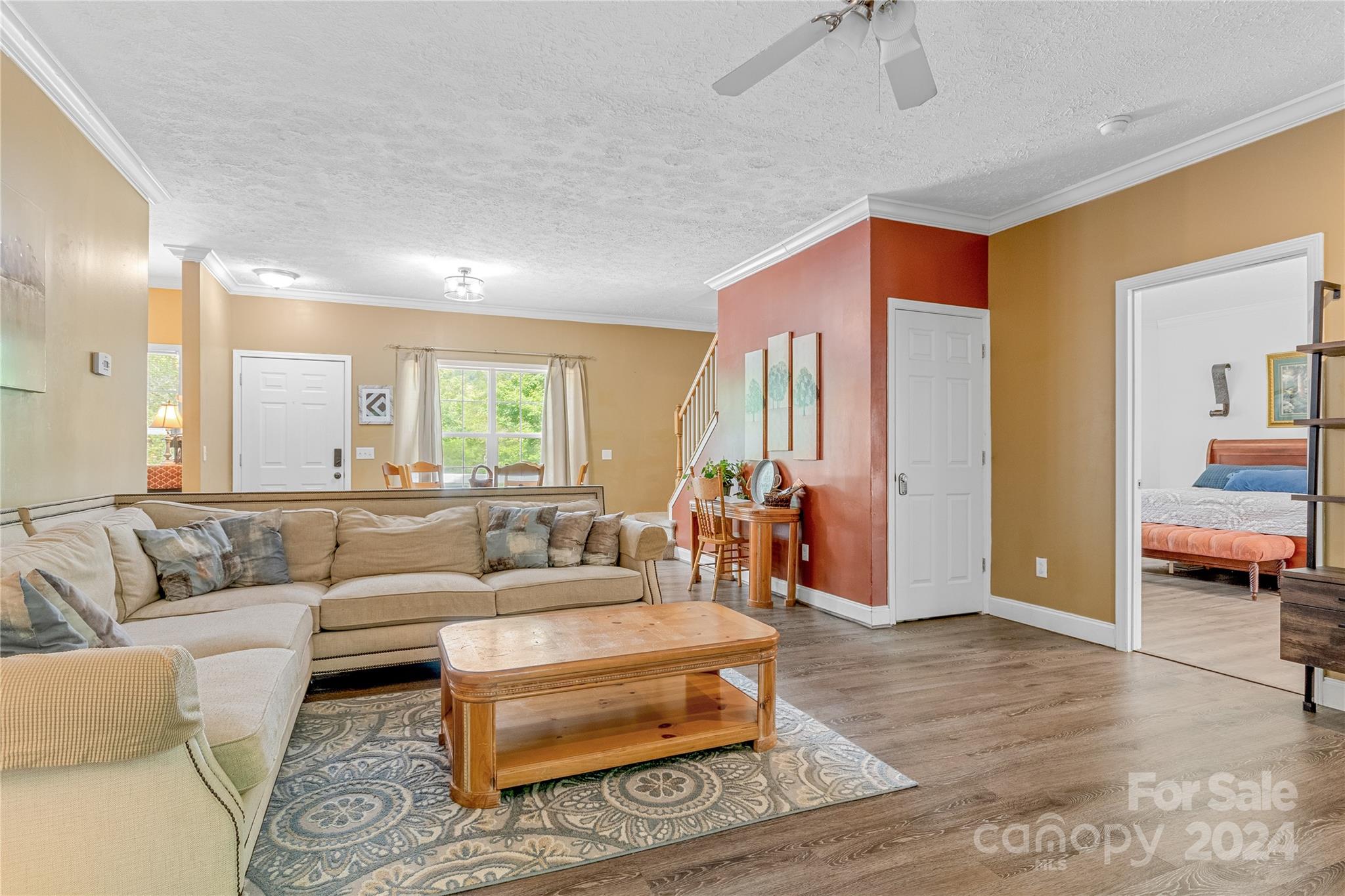 89 Palomino Road