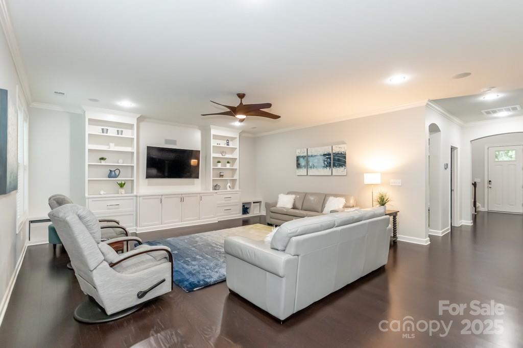 Palm Tree Cove II - Residential