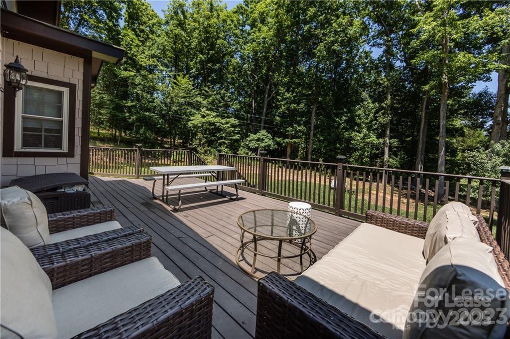 Valhalla Farms - Residential Lease