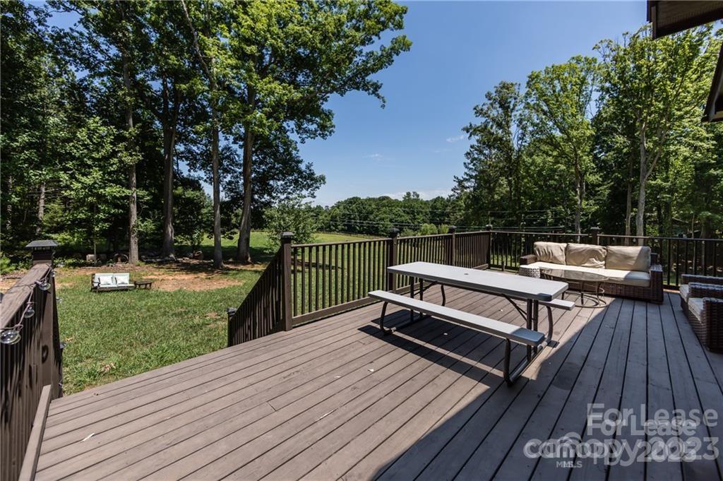 Valhalla Farms - Residential Lease