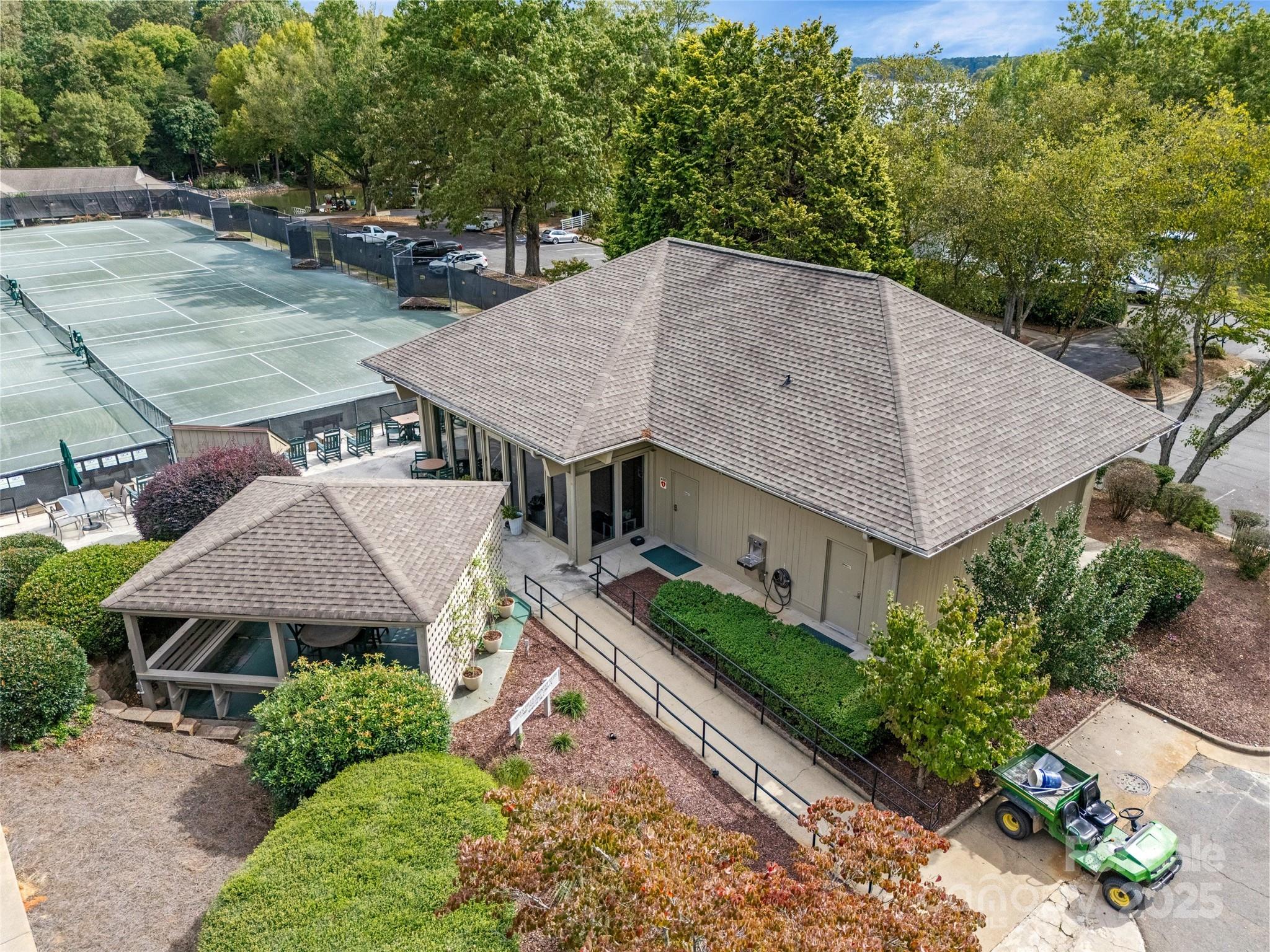 River Hills - Residential