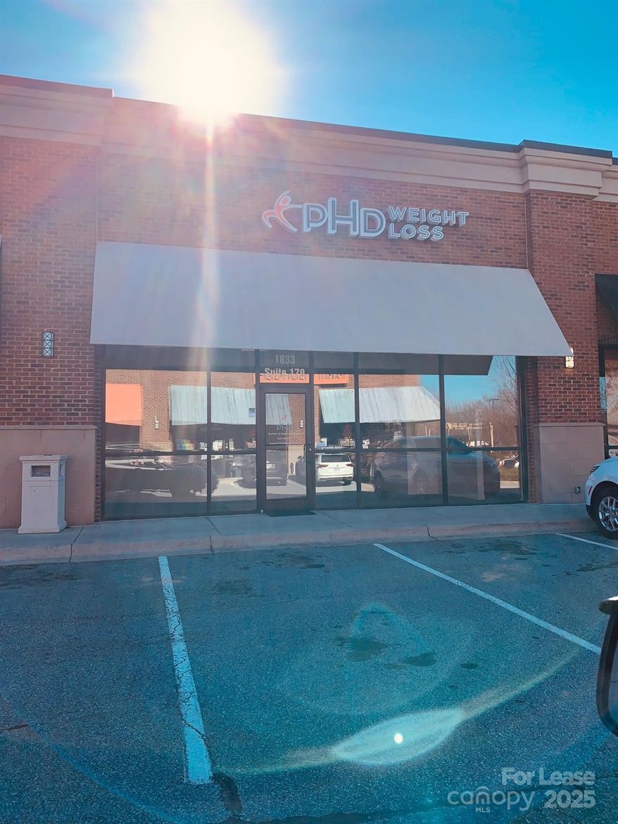 Former Physician's Weight Loss office.  1,540/sf now leasing for $28.00/sf NNN (NNN= $5.10/sf).  Great location in the heart of South Asheville.  Located next to Papa John's and in front of Tupelo Honey and across the street from Farm Burger and AT&T.  Road side signage is available.  2 entrances into the parking lot of this location.  Shared traffic light with Meridian Place.