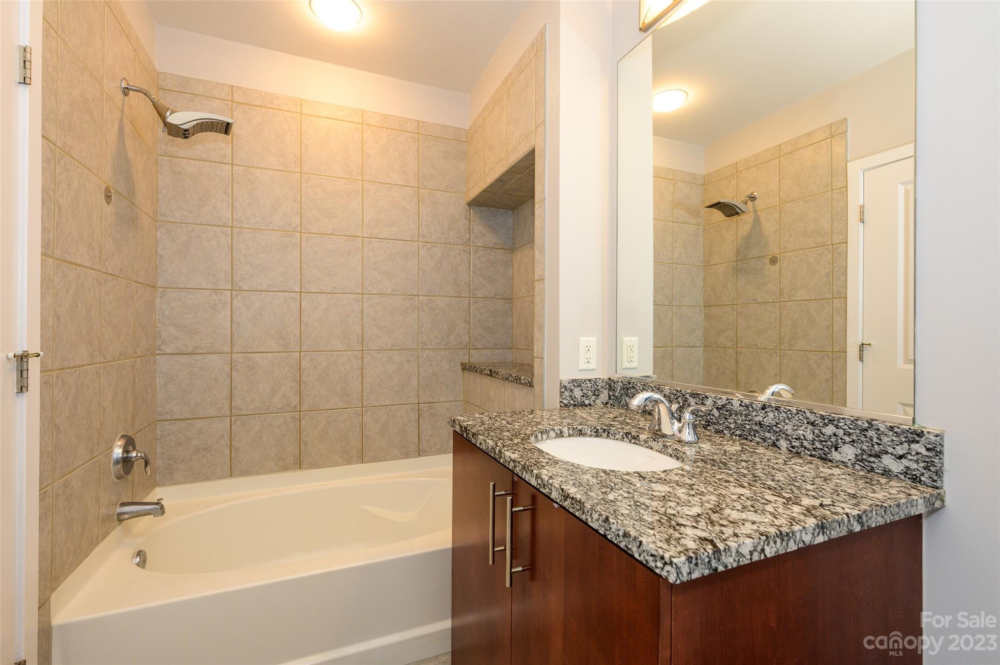 Avenue Condominiums - Residential