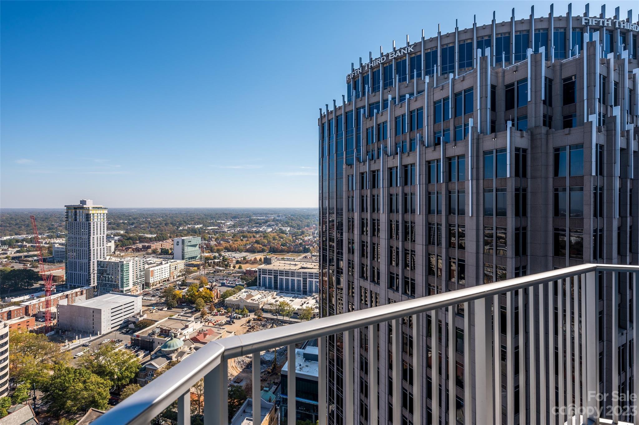 Avenue Condominiums - Residential