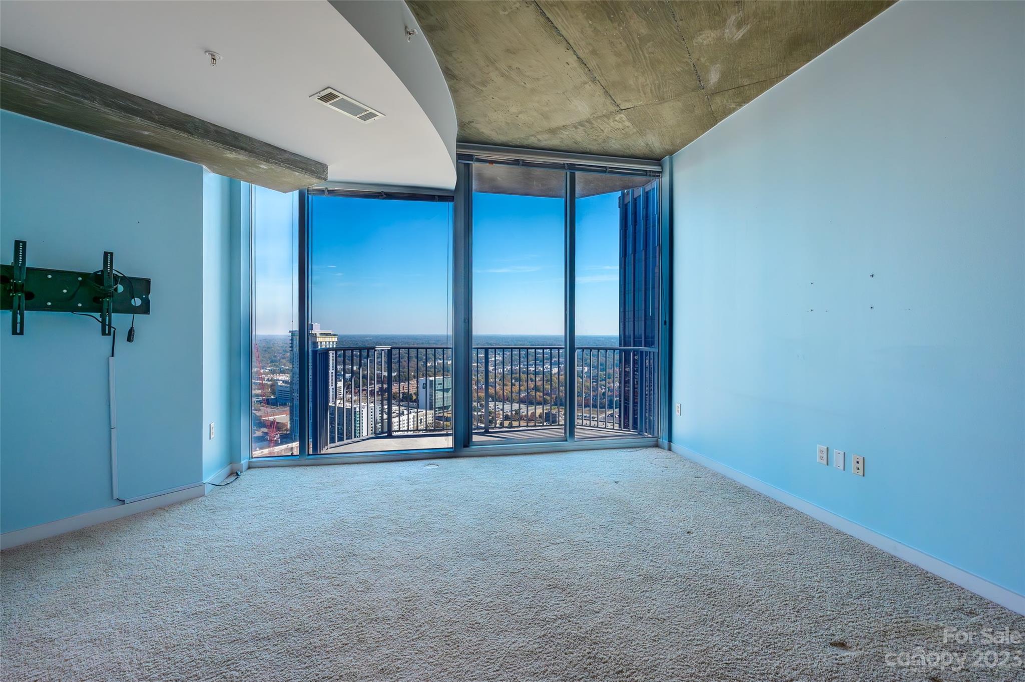 Avenue Condominiums - Residential