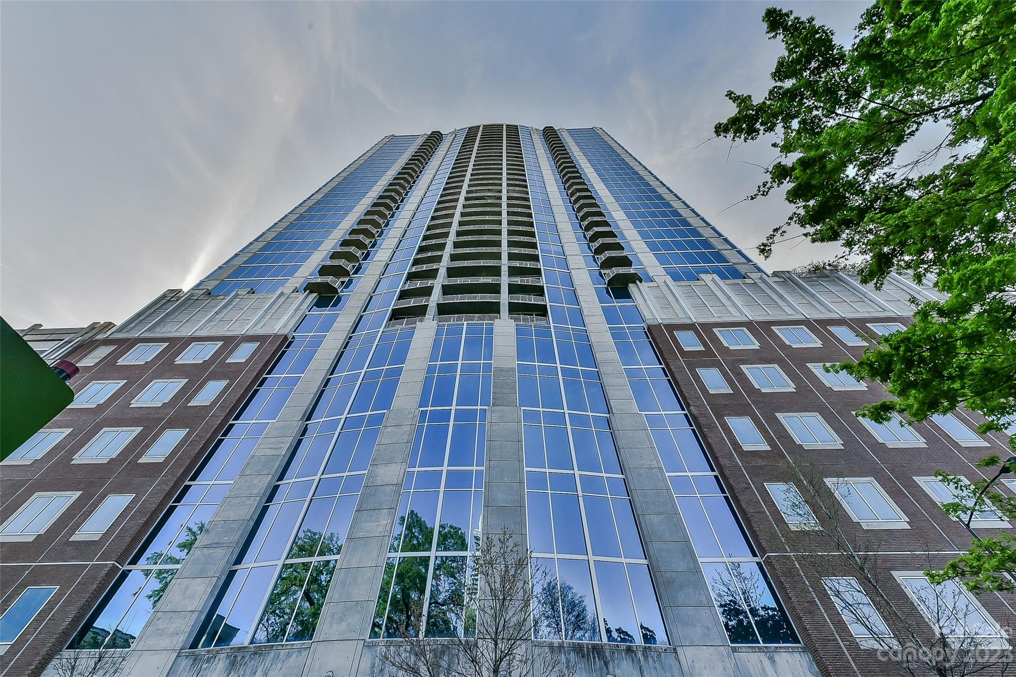 Avenue Condominiums - Residential