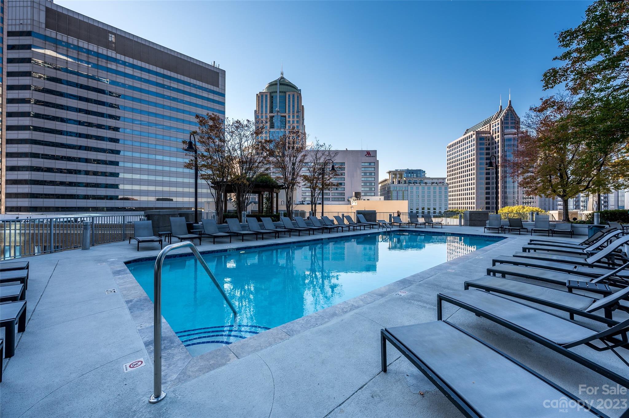 Avenue Condominiums - Residential