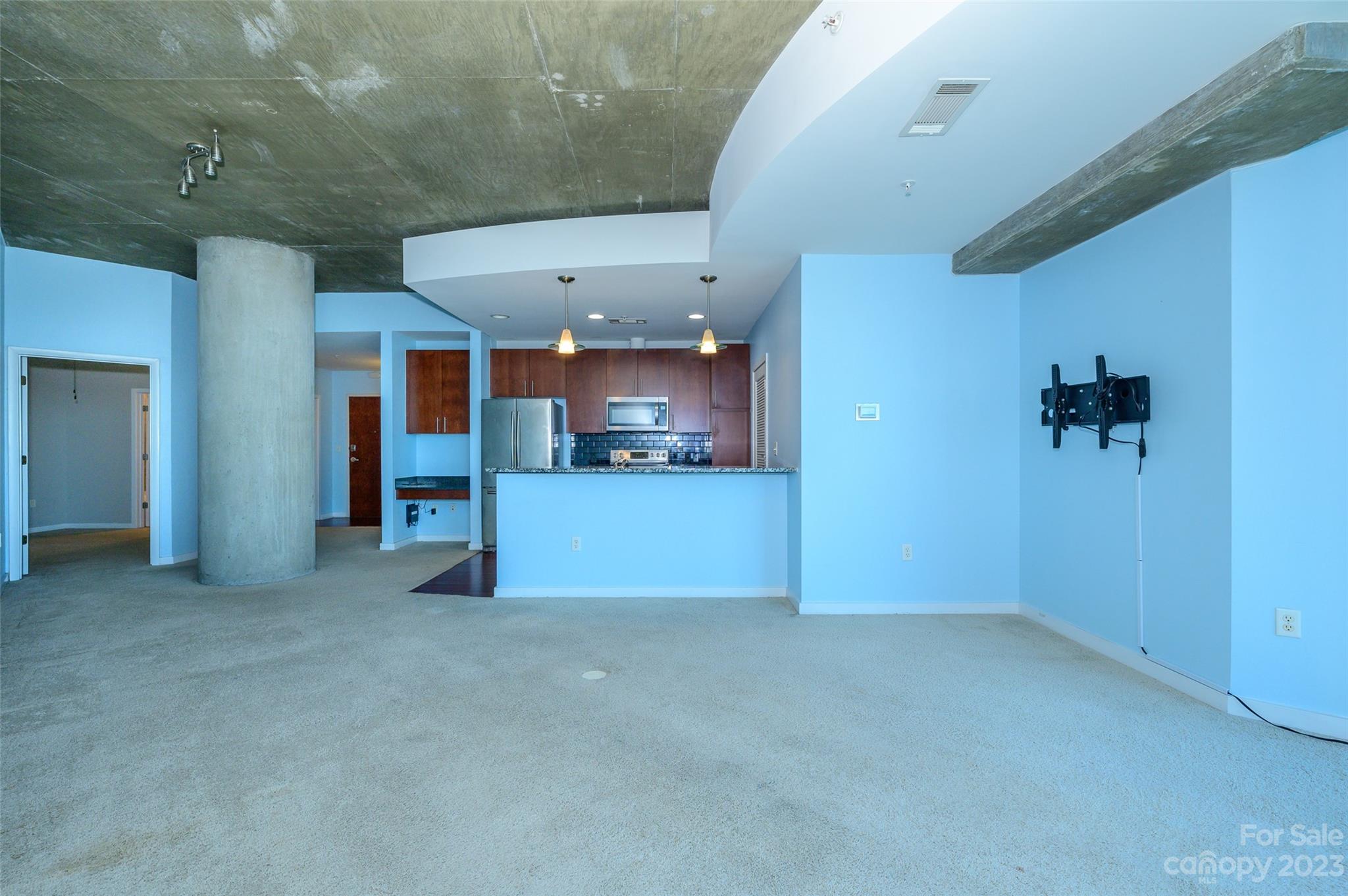 Avenue Condominiums - Residential