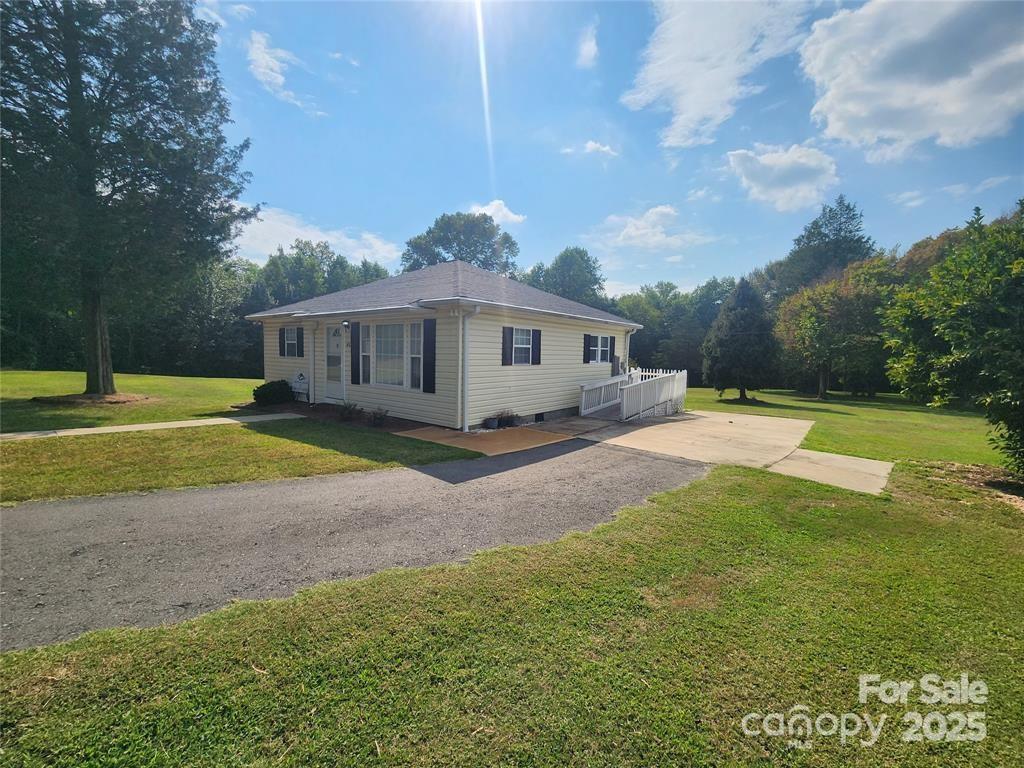 4521 Beaty Road