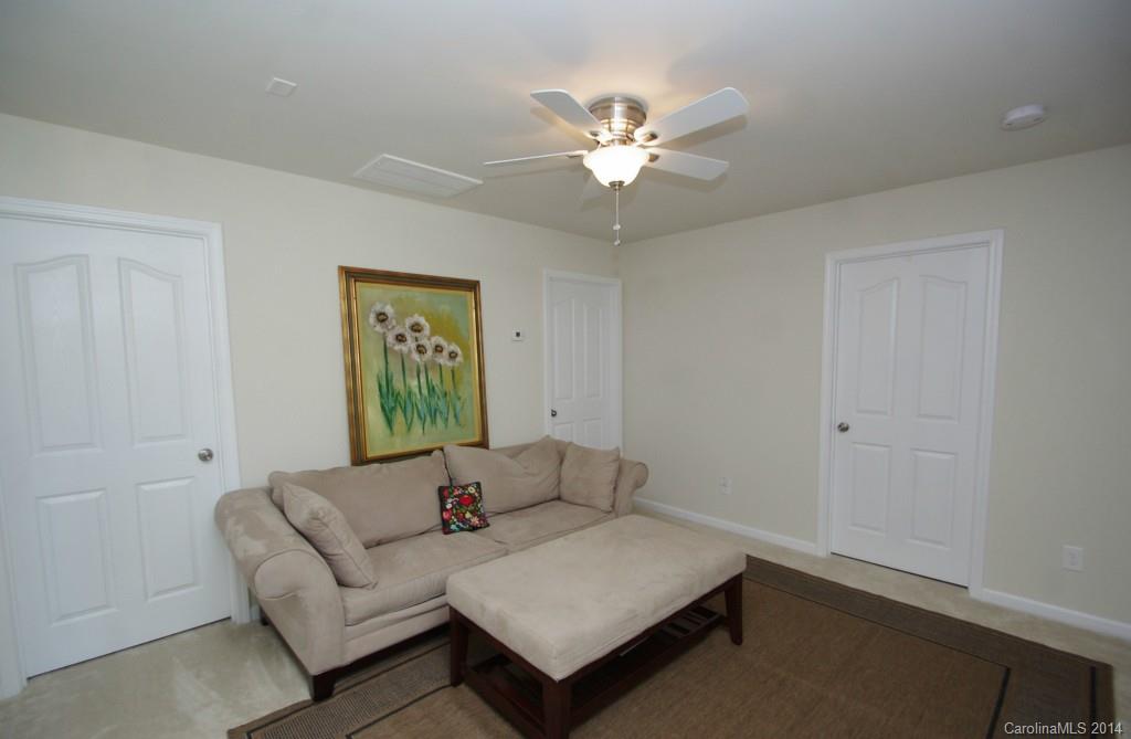 Lake Shore - Residential