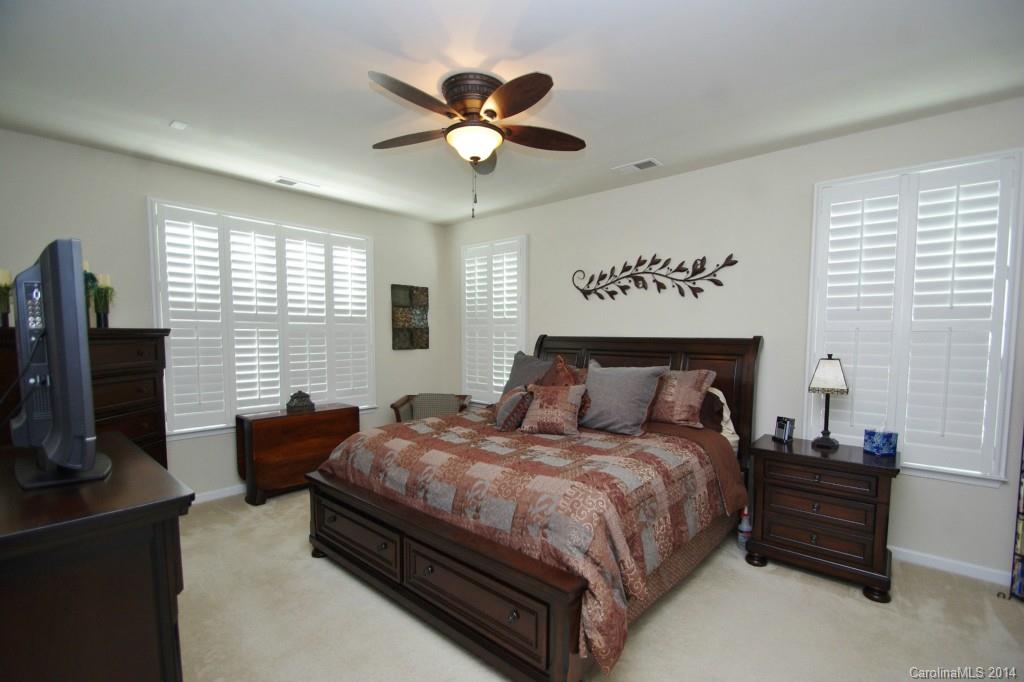 Lake Shore - Residential