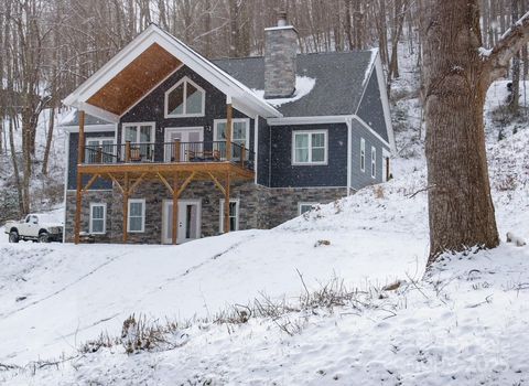 25 Eagle Fork Drive Waynesville NC 28786