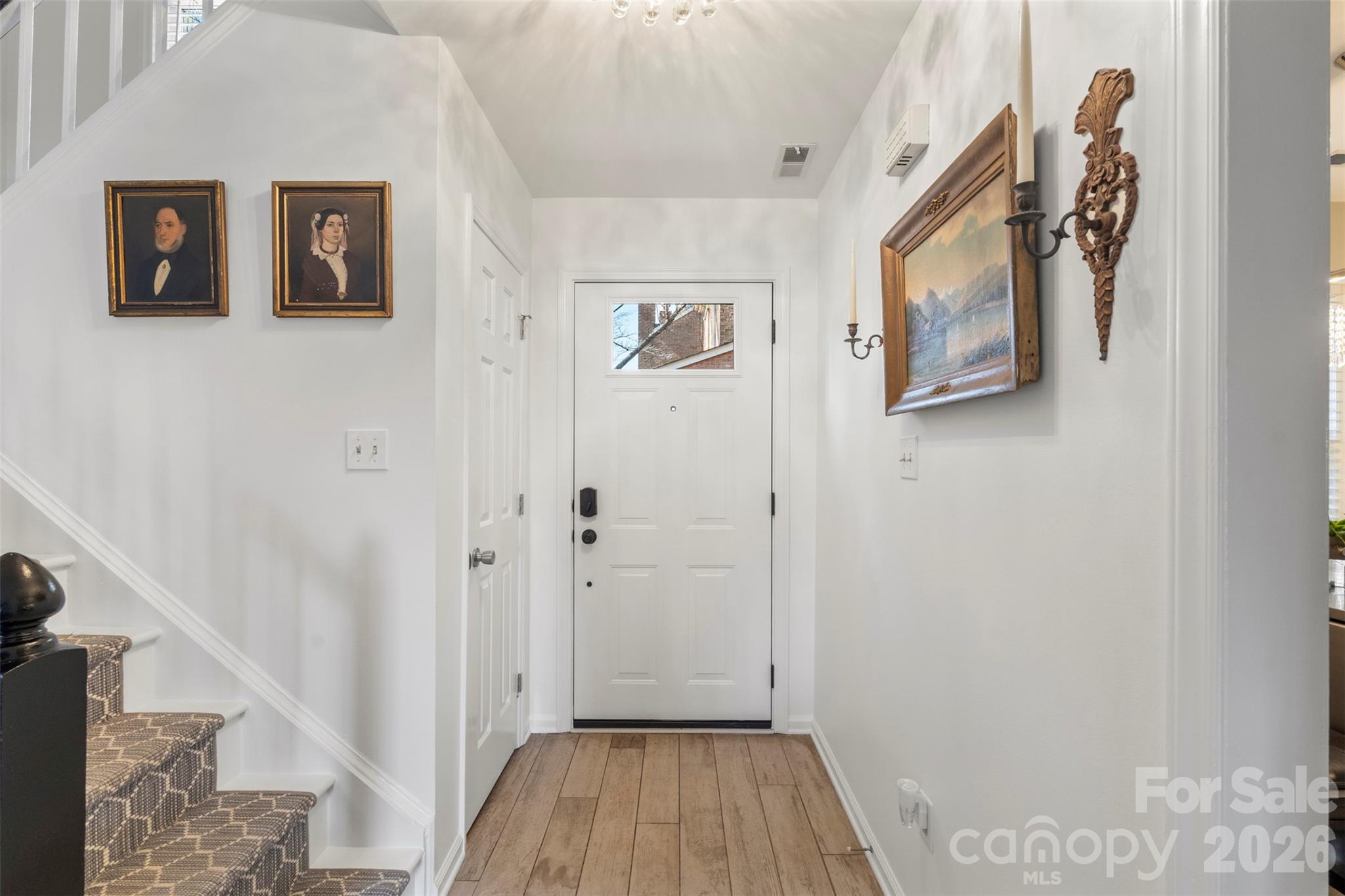 530 N Poplar Street B