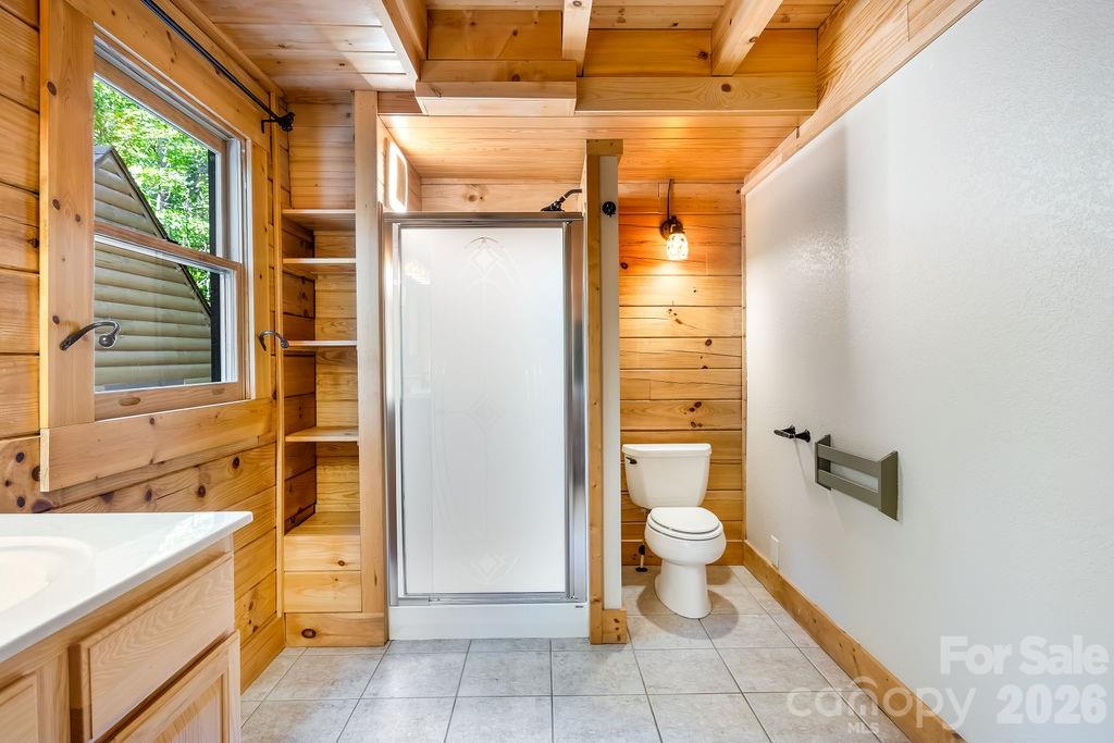 Hidden Lake - Residential