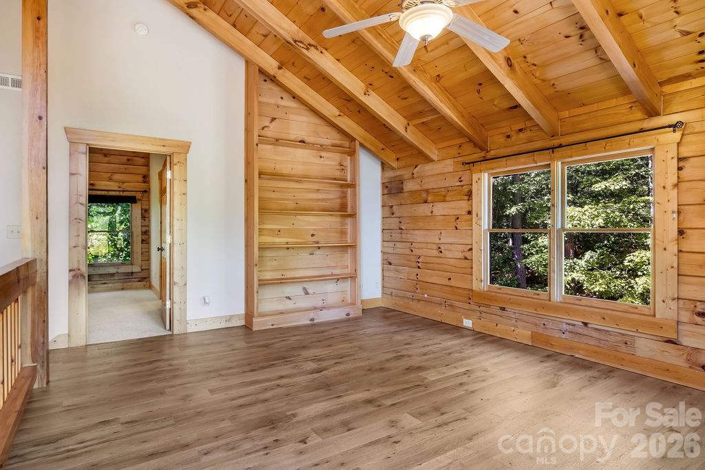 Hidden Lake - Residential