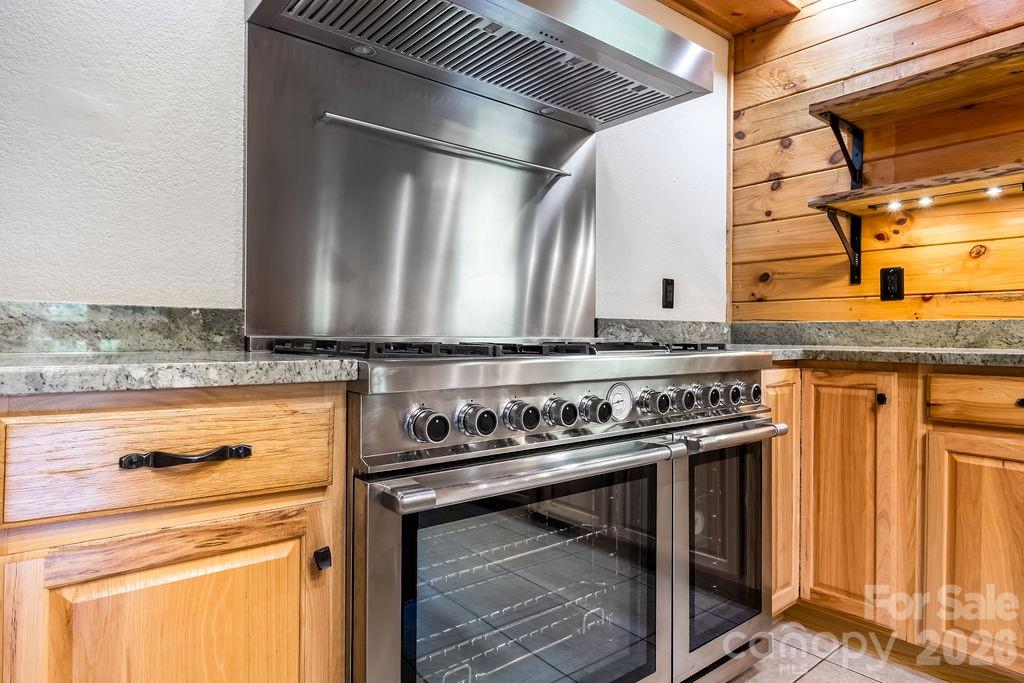 Hidden Lake - Residential