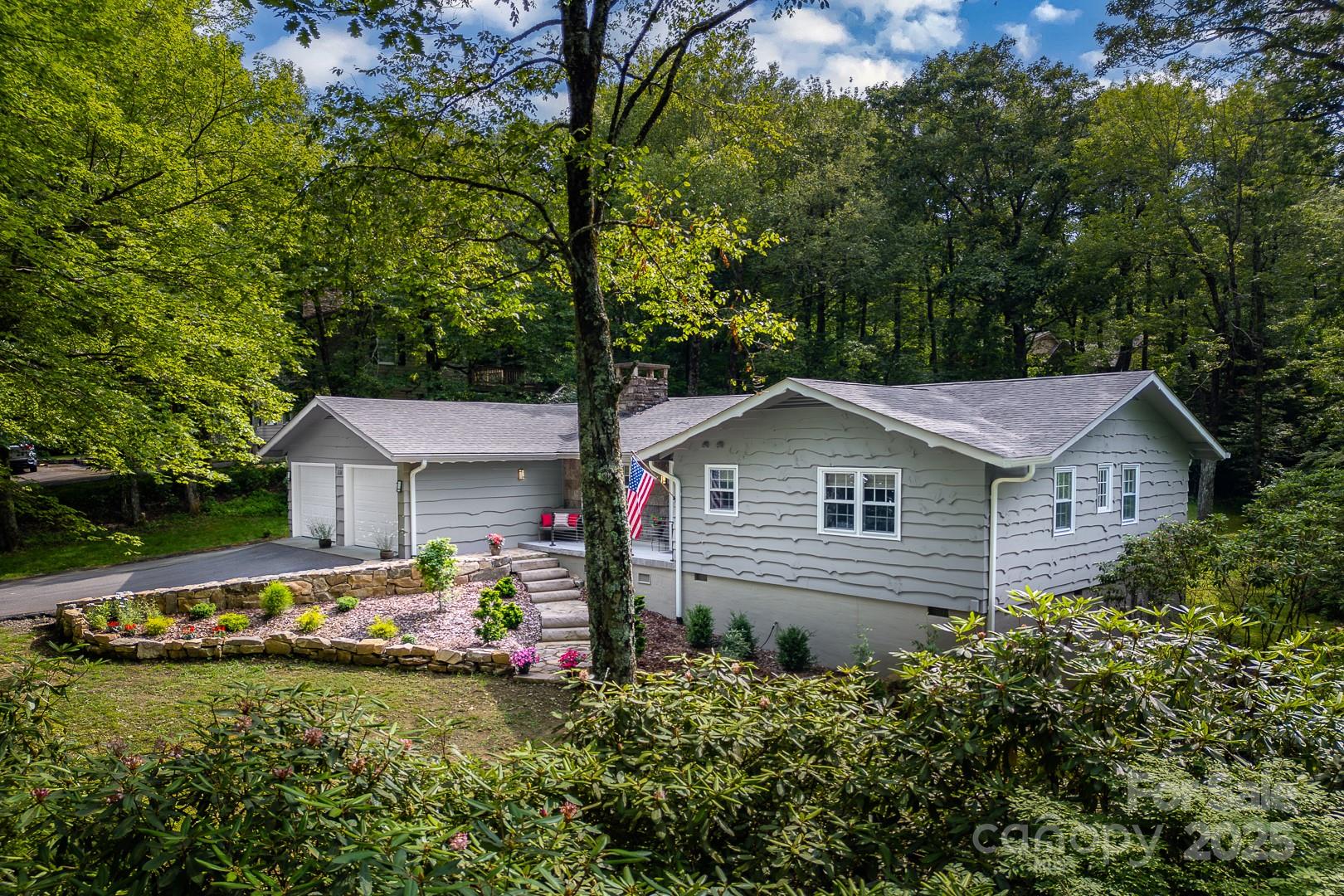 1577 Green Hill Road