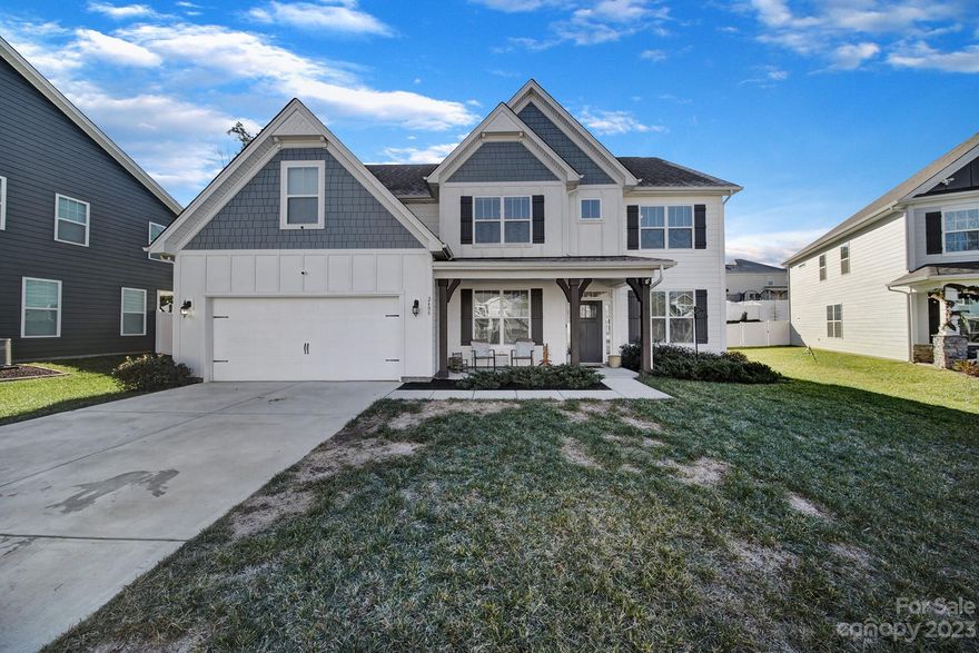 Located in the highly desirable Cypress Point neighborhood of Lake Wylie, this spacious 5 bedroom/ 3.5 bathroom craftsman home is a must see! Main floor has luxury vinyl plank flooring, coffered ceiling in the dining room, private office and carpeted bedroom. The spacious kitchen has granite countertops, stainless steel appliances, butlers pantry and a large kitchen island. Upstairs you will find the primary bedroom, guest bathrooms and bedrooms and a loft that can function as a 6th bedroom. Relax and entertain outside with a fully fenced in backyard with extended patio and fire pit. Located close to dining, shopping, Lake Wylie, airport and downtown Charlotte! Schedule a showing today!