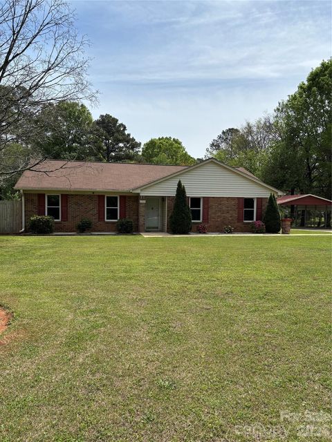 Photo of 1820 Springsteen Road, Rock Hill, SC 29730 (MLS # 4366442)