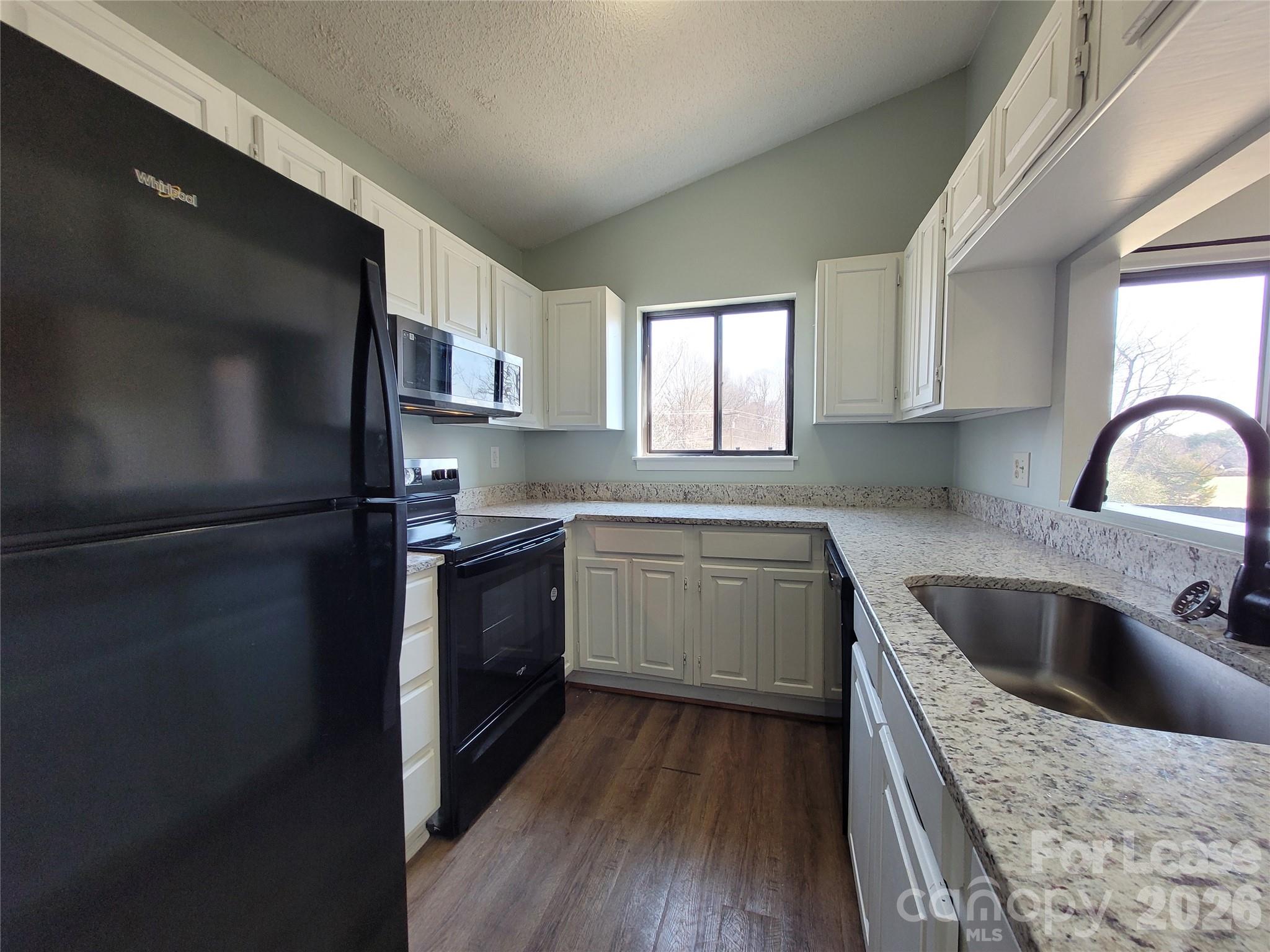 Mallard Head - Residential Lease