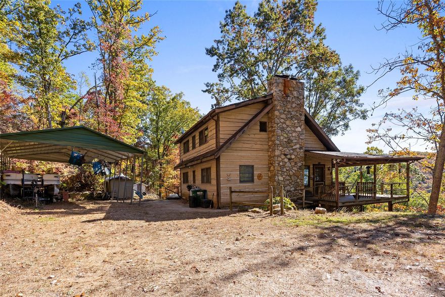 Breathtaking Views & Endless Potential!
If you're searching for the perfect blend of privacy, tranquility, and rustic charm, look no further—this cabin retreat has it all. Featuring strong structural integrity and classic character, this home is ready for your personal touch. While it could benefit from some updates, the pricing reflects an incredible opportunity to create your dream getaway. Nestled in a sought-after neighborhood surrounded by beautiful properties, this is truly a rare find. Most furnishings included.
Don’t miss out—schedule your private tour today!