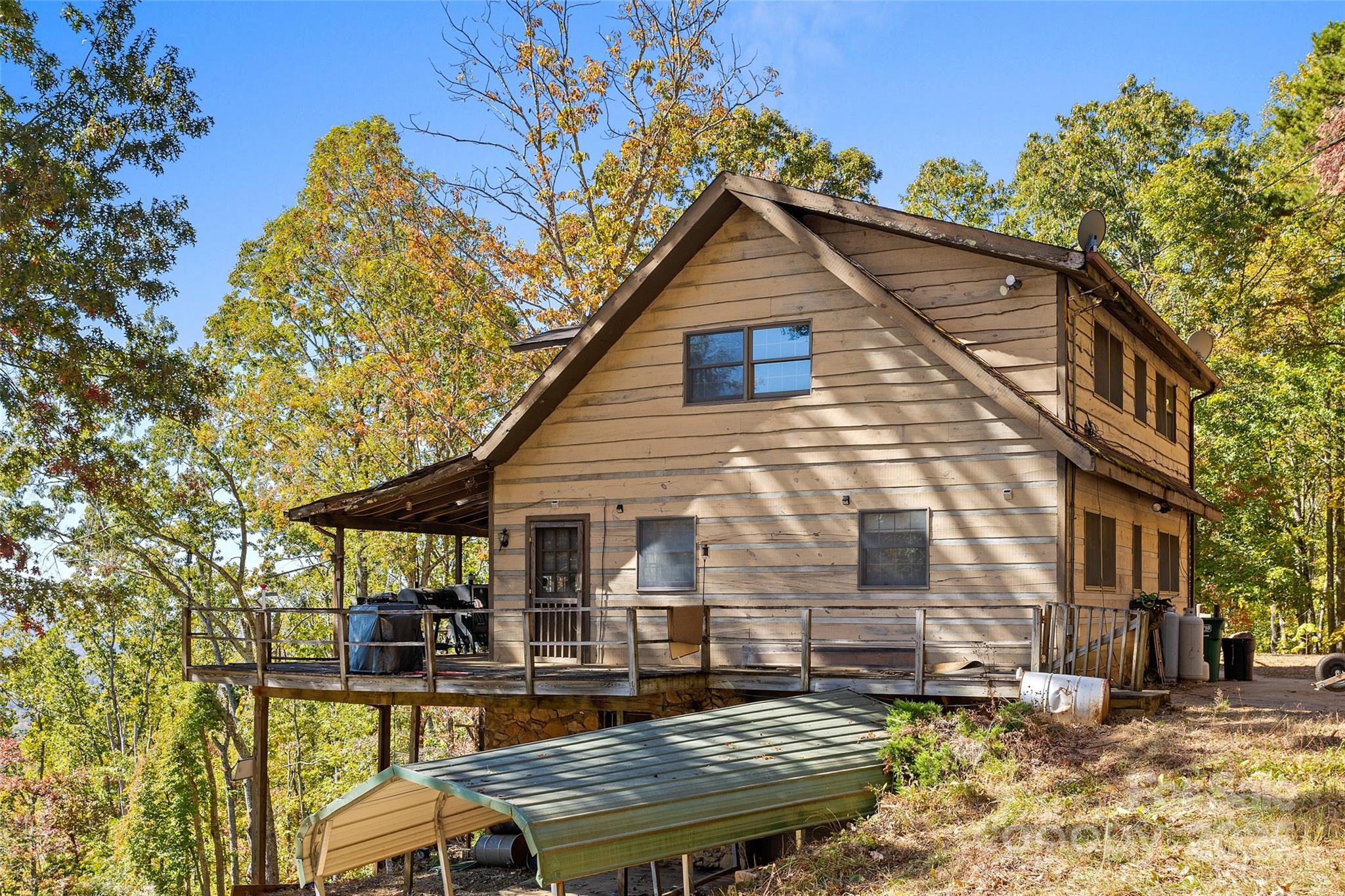310 Log Gap Road
