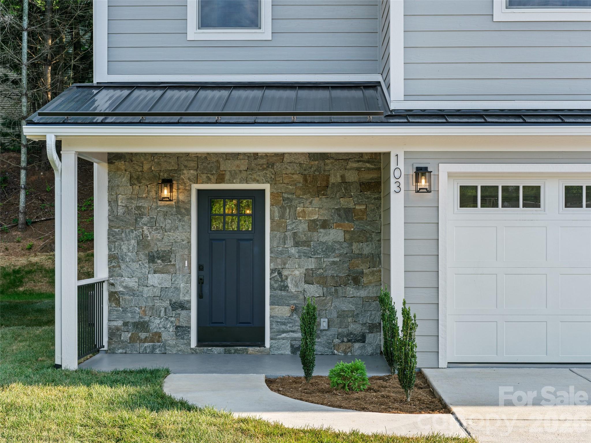 Dogwood Point - Residential