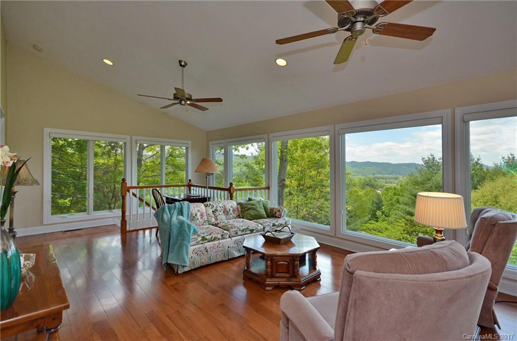 Cummings Cove - Residential