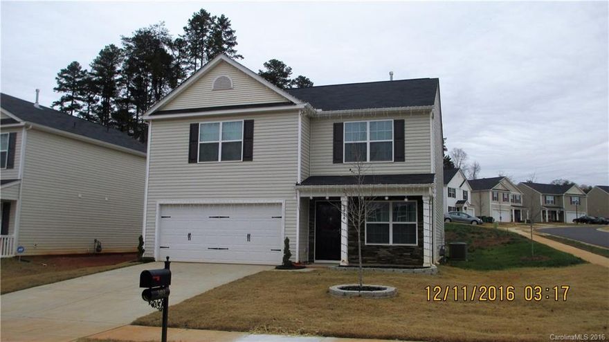 This house offers 4 bedrooms, 2-1/2 baths, Nice living room with gas fireplace, Dining room area, large kitchen with an eating area.  Upgraded floors downstairs. Large secondary bedrooms, master bedroom with cathedral ceiling, master bathroom with his/hers sinks, garden tub, separate shower, large walk in closet. House is only 2 years old and builder warranty is transferrable. Corner lot..