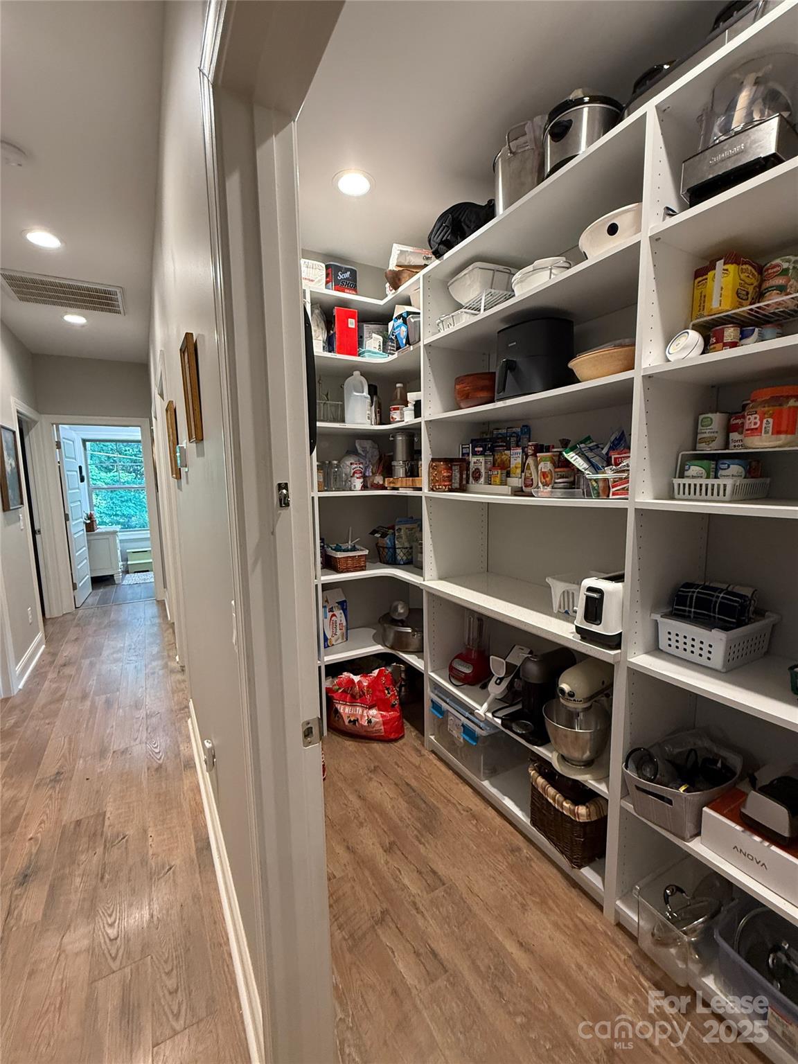 Paradise Point - Residential Lease