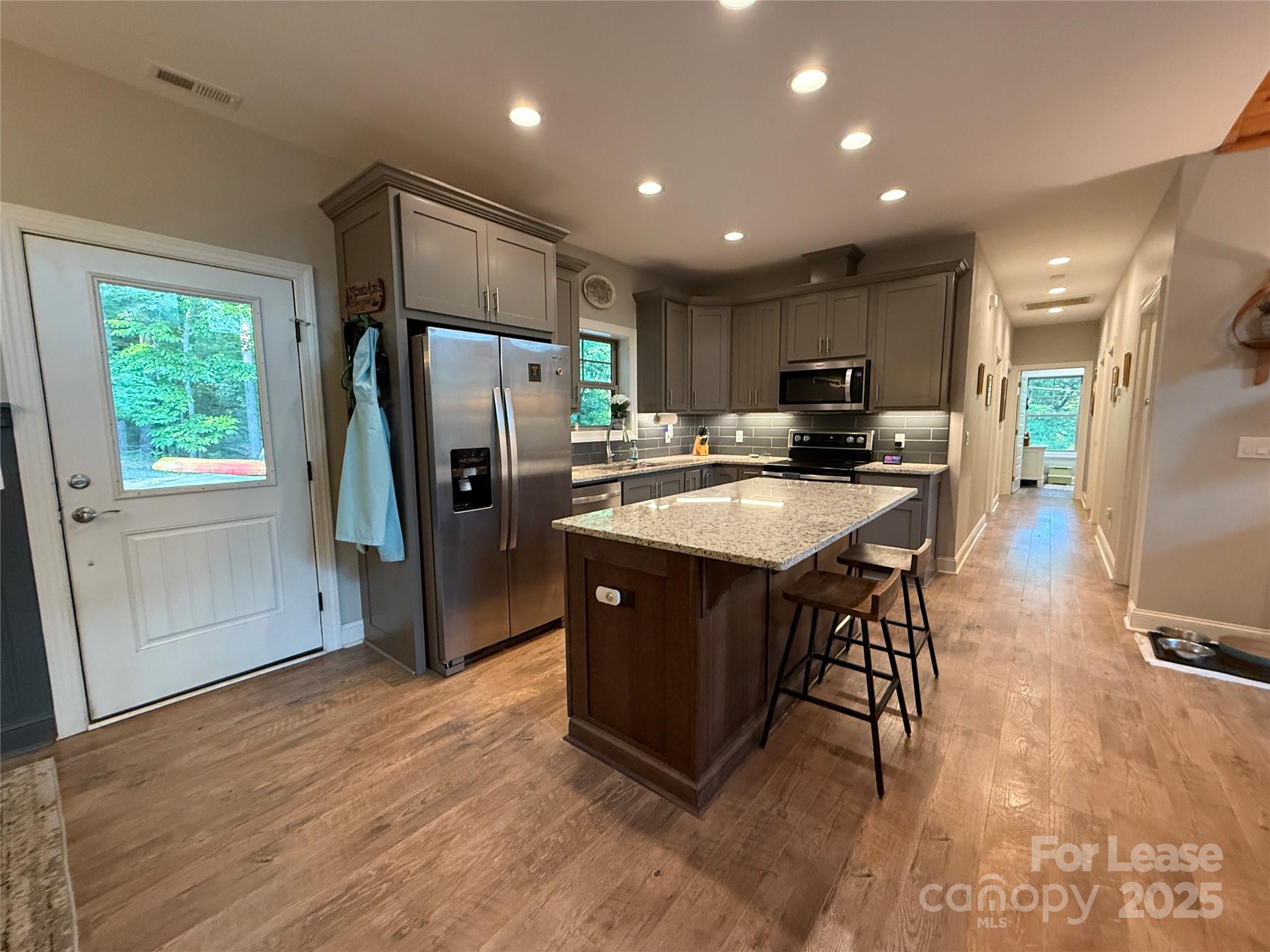 Paradise Point - Residential Lease